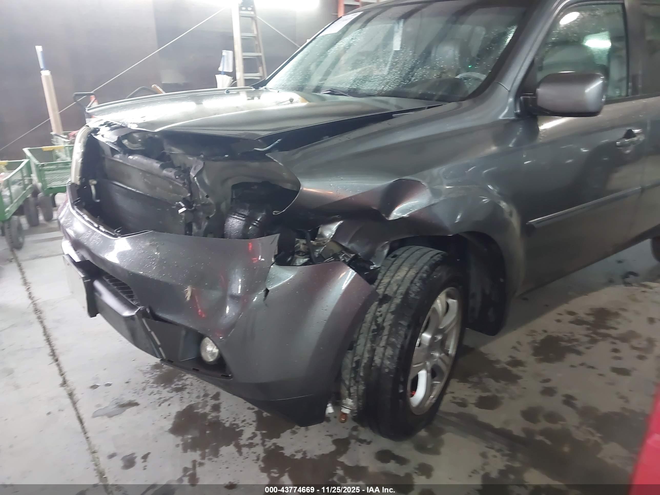 HONDA PILOT image 6