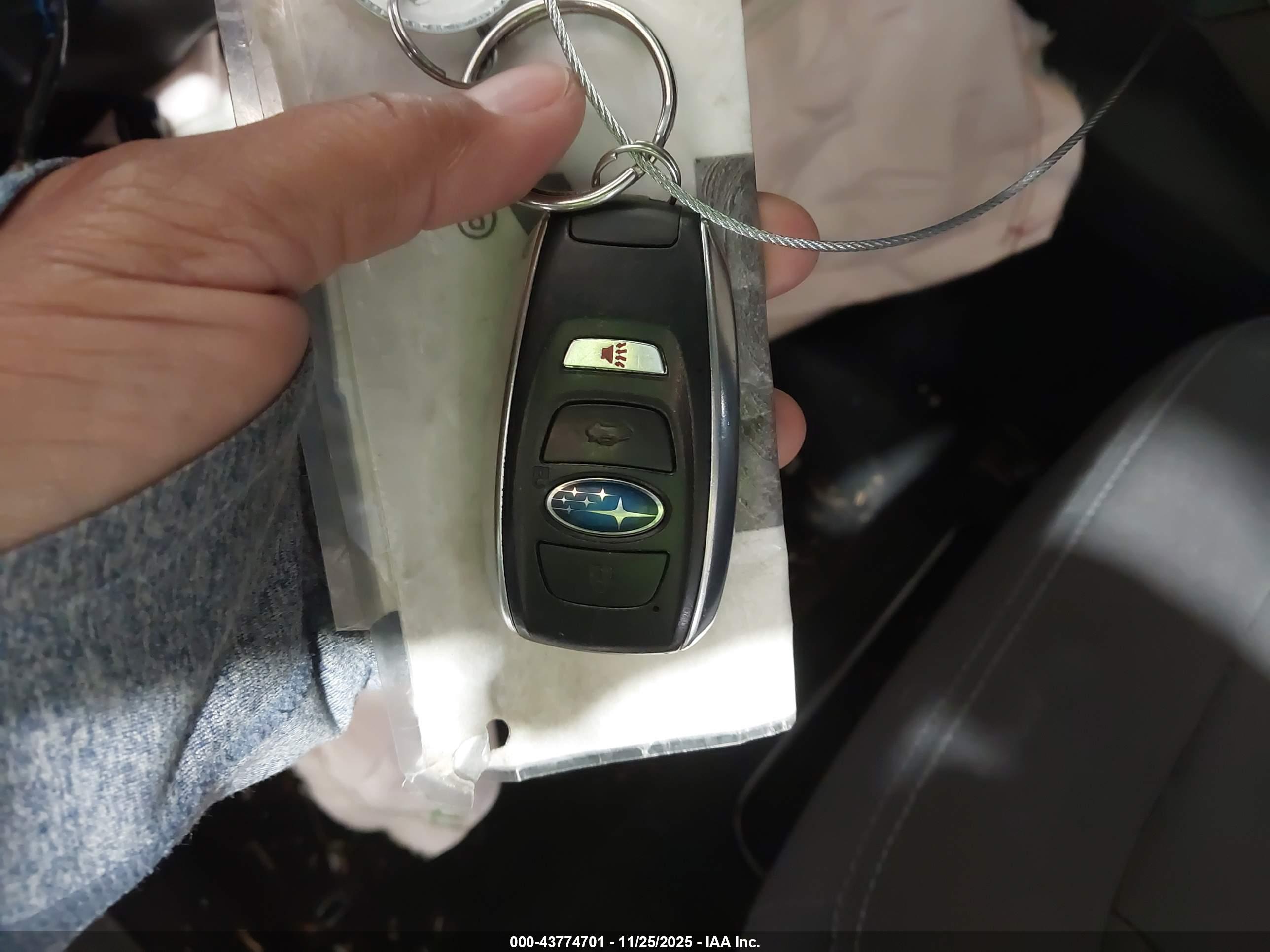 SUBARU CROSSTREK image 11