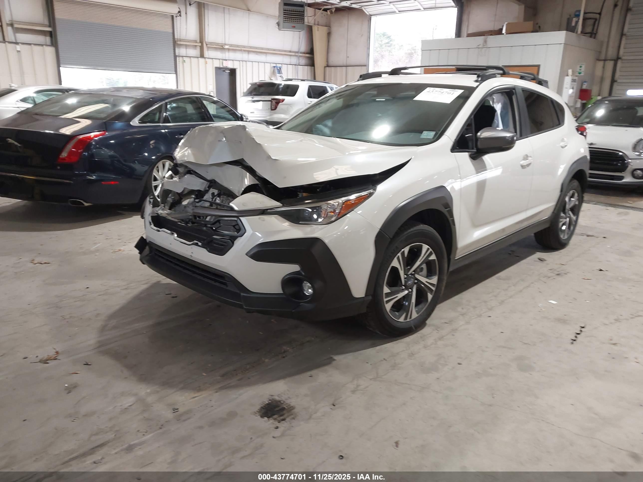 SUBARU CROSSTREK image 2