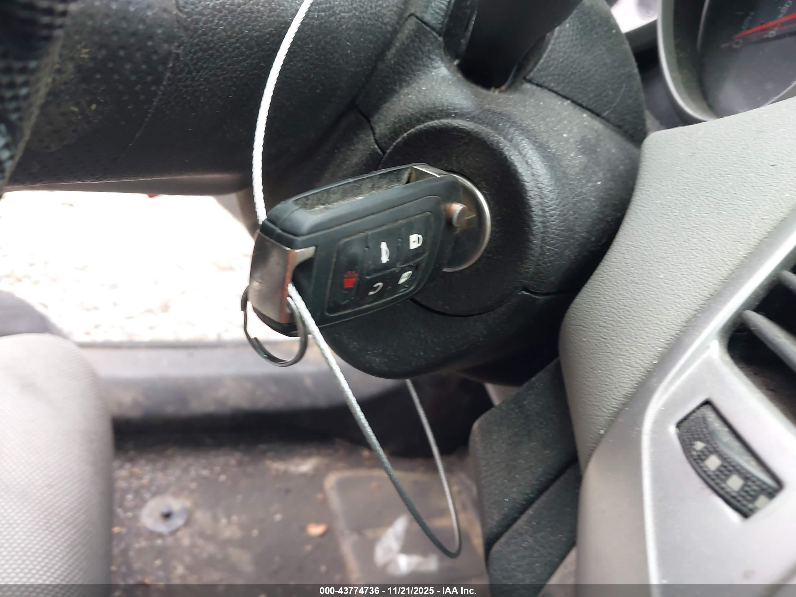 CHEVROLET CRUZE image 11