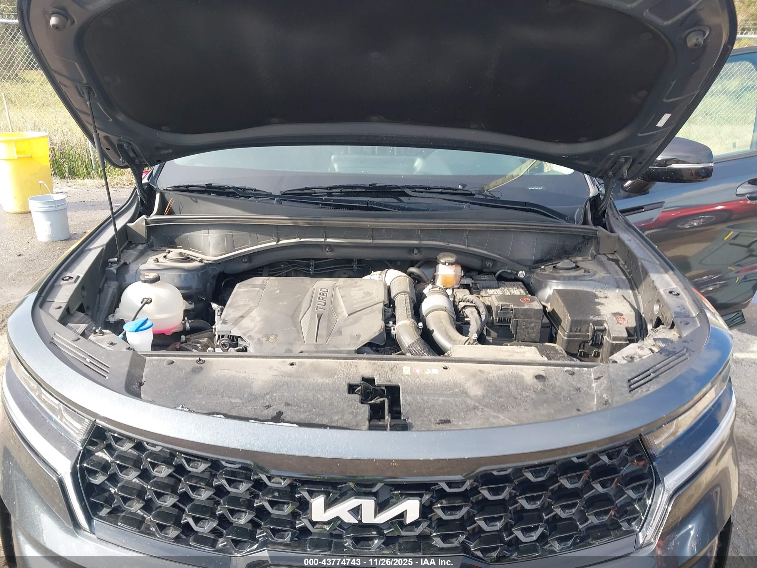 KIA SORENTO image 10