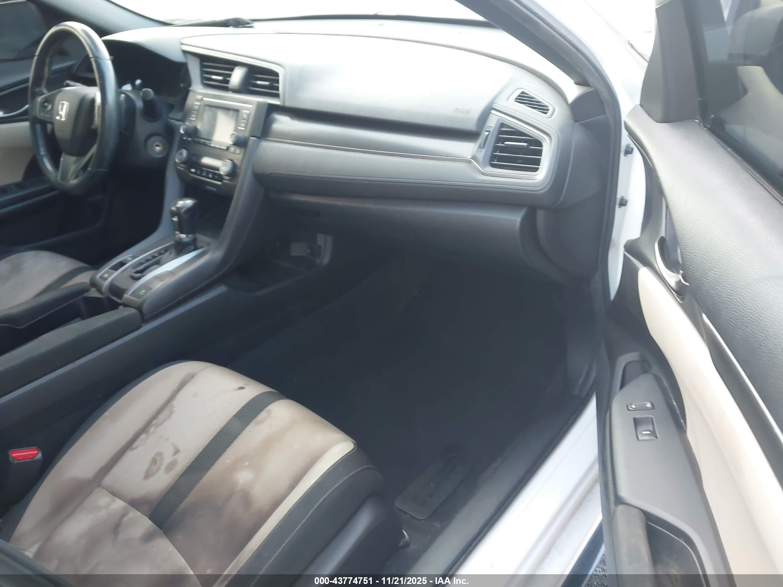 HONDA CIVIC image 5