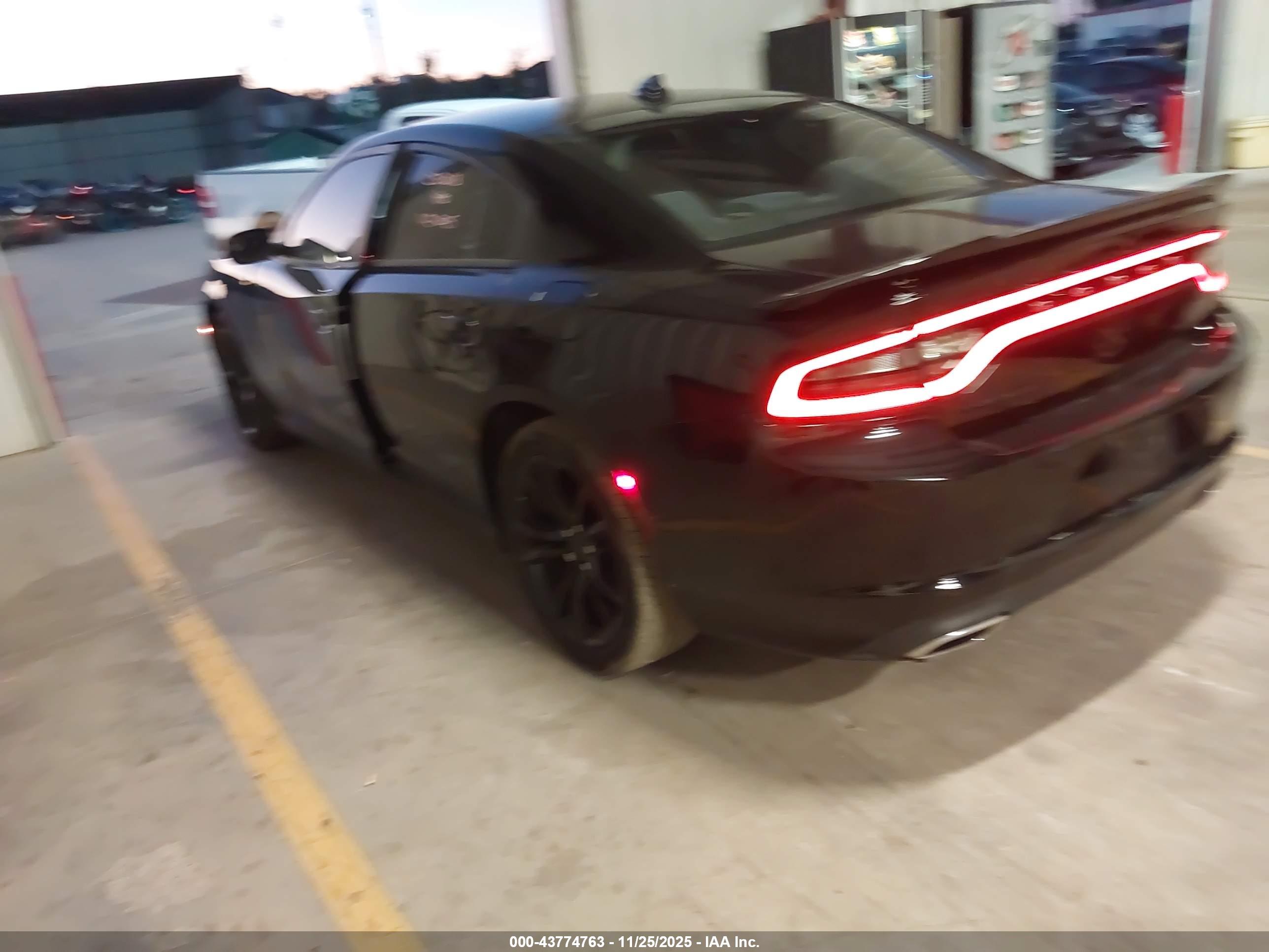 DODGE CHARGER image 3
