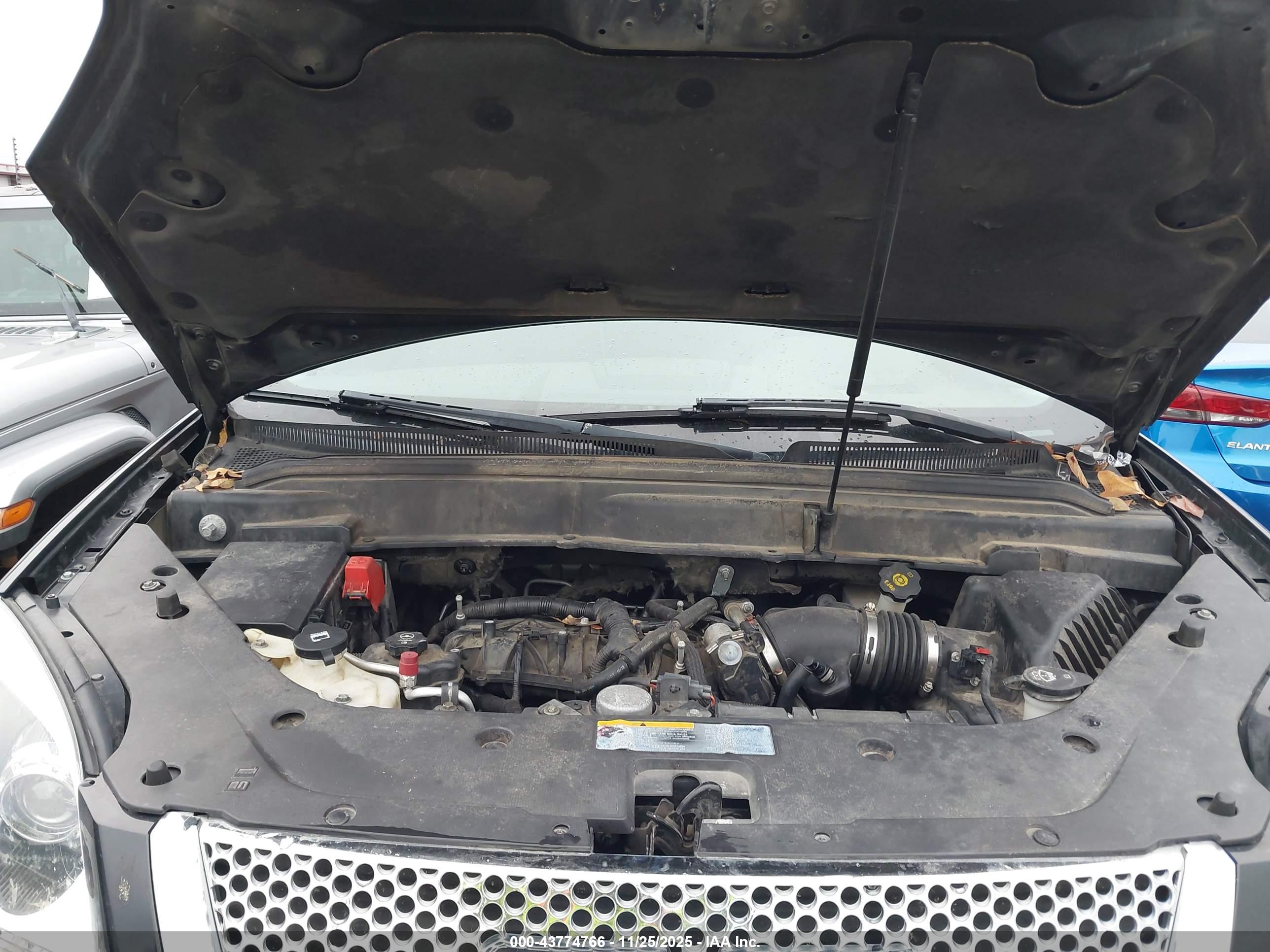 GMC ACADIA image 10