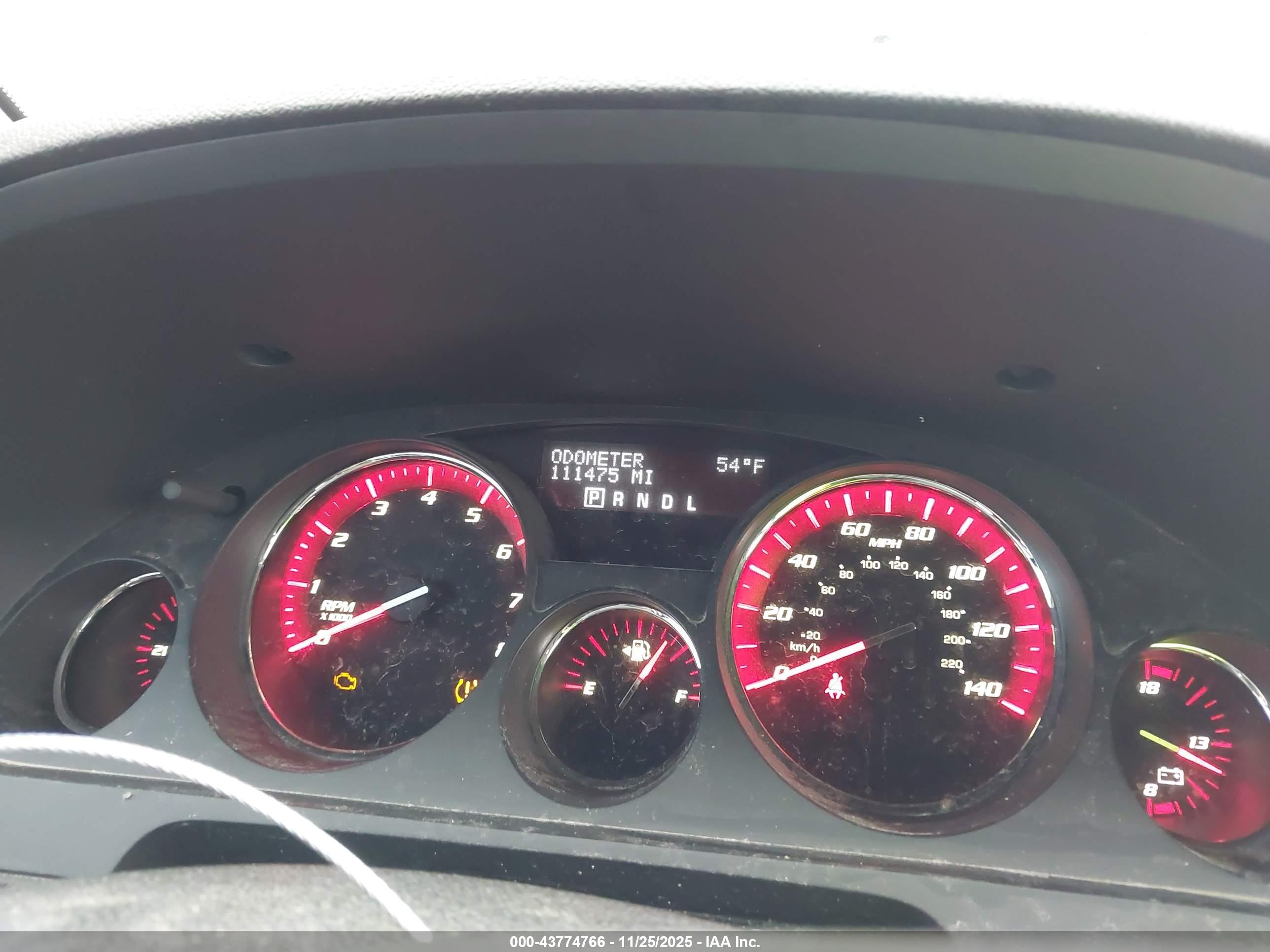 GMC ACADIA image 7