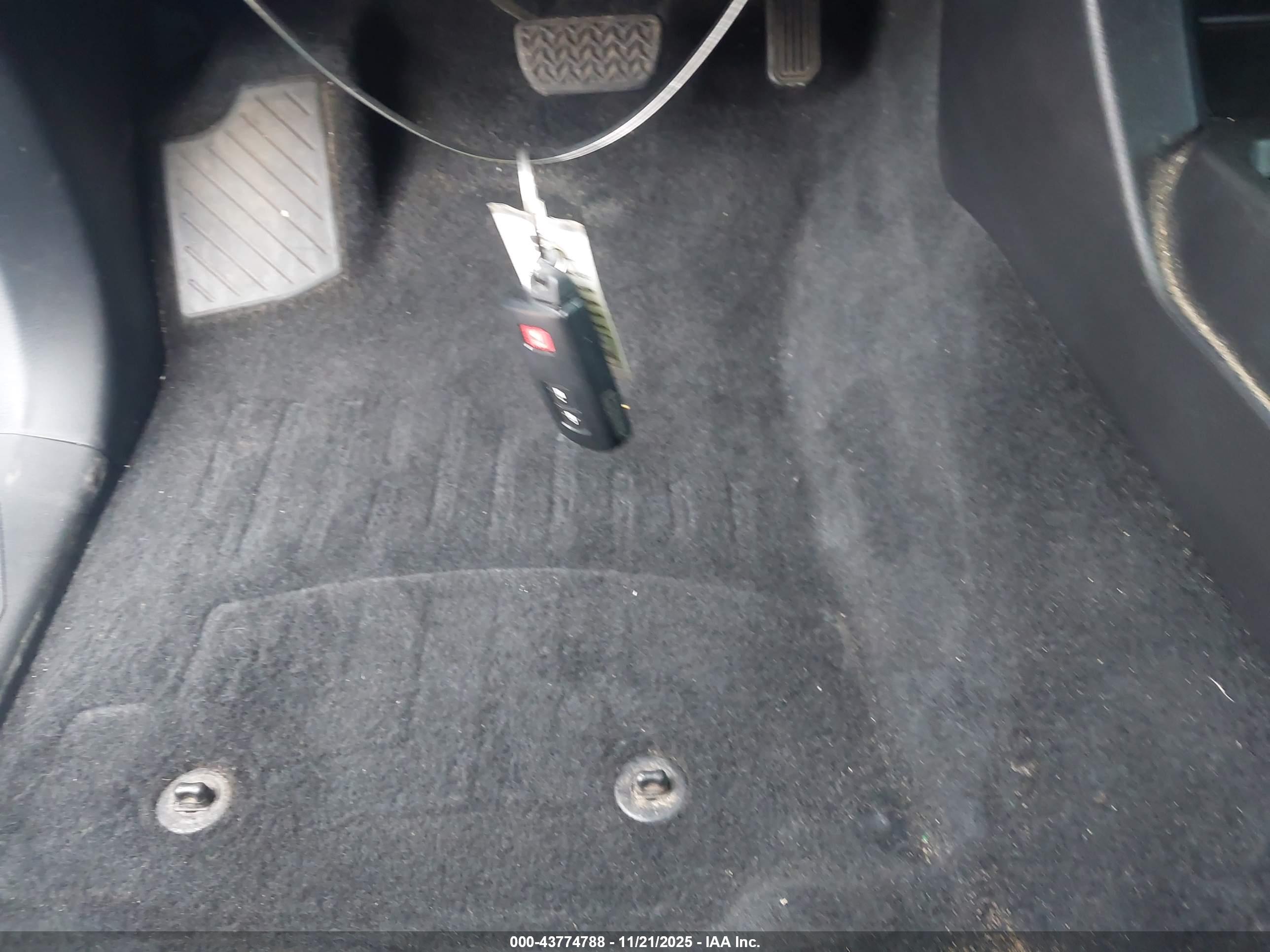 TOYOTA TACOMA image 11