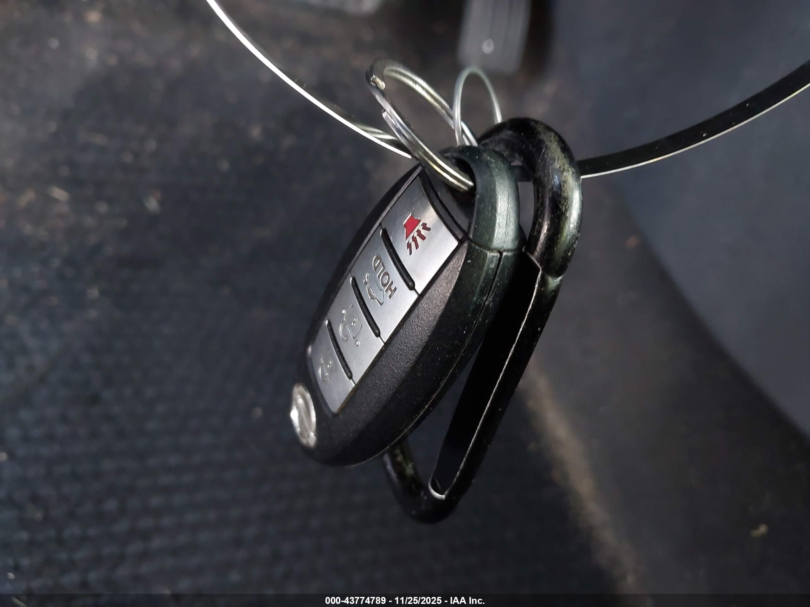 NISSAN SENTRA image 11