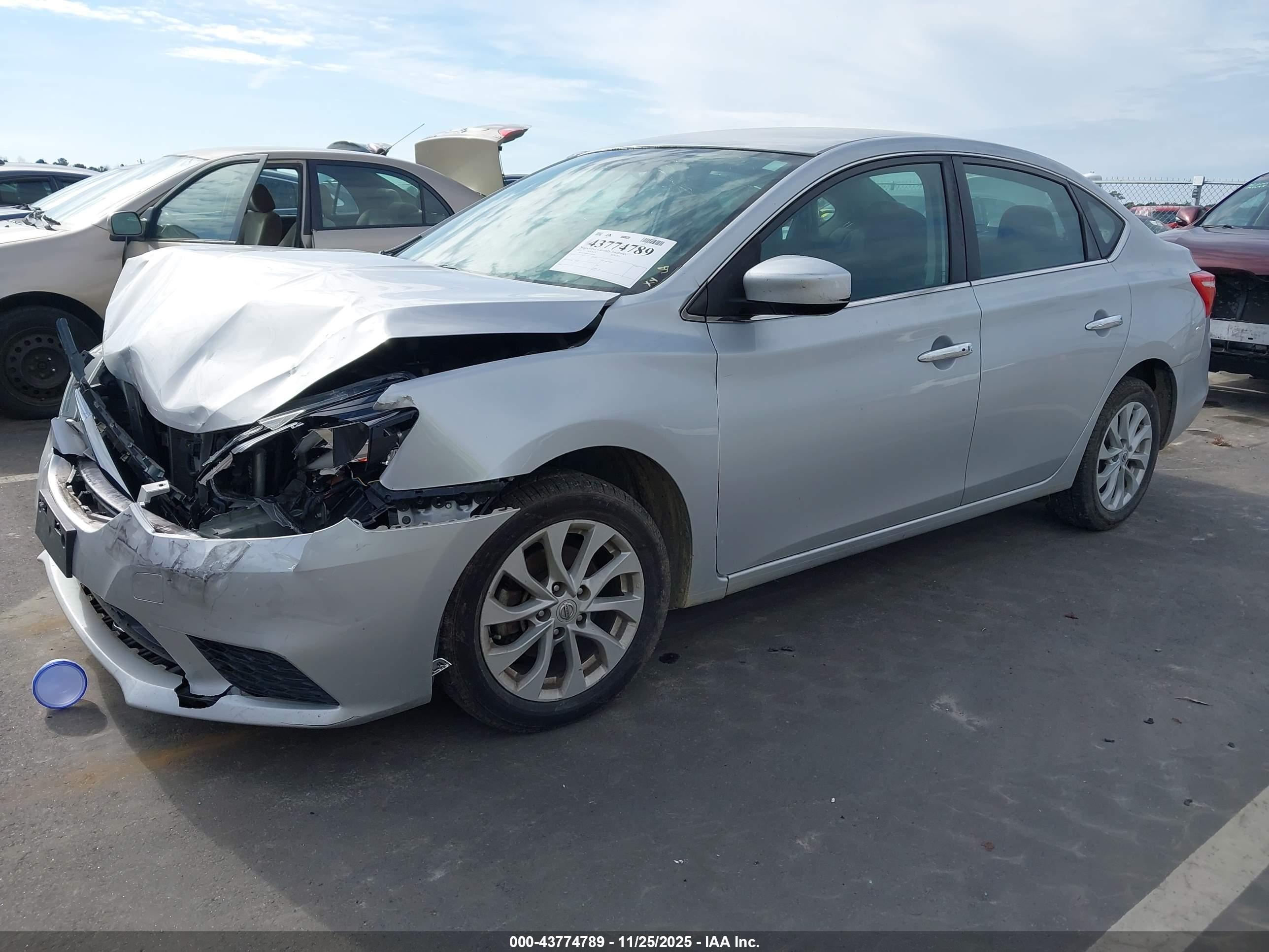 NISSAN SENTRA image 2