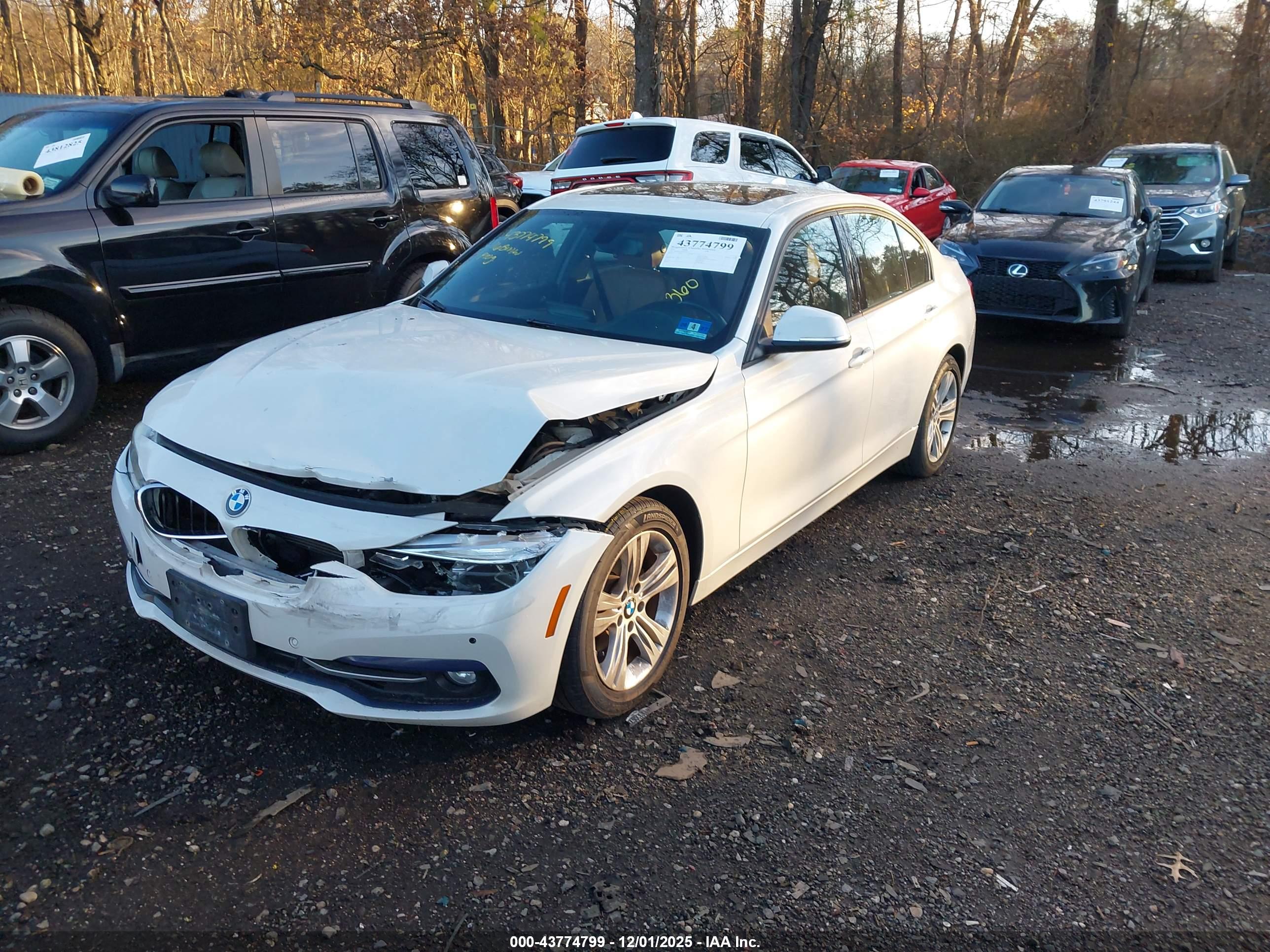 BMW 328I image 2