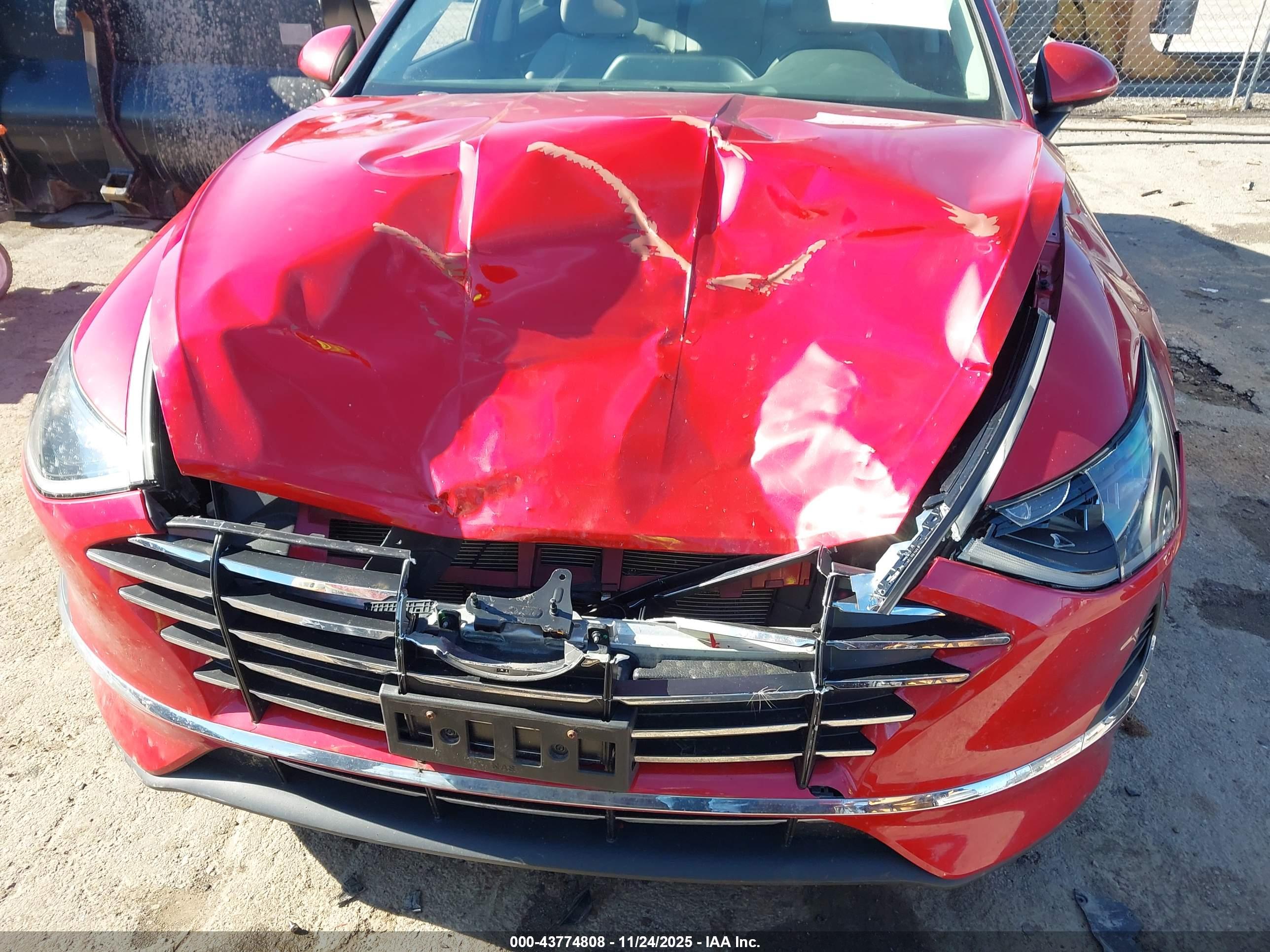 HYUNDAI SONATA image 6