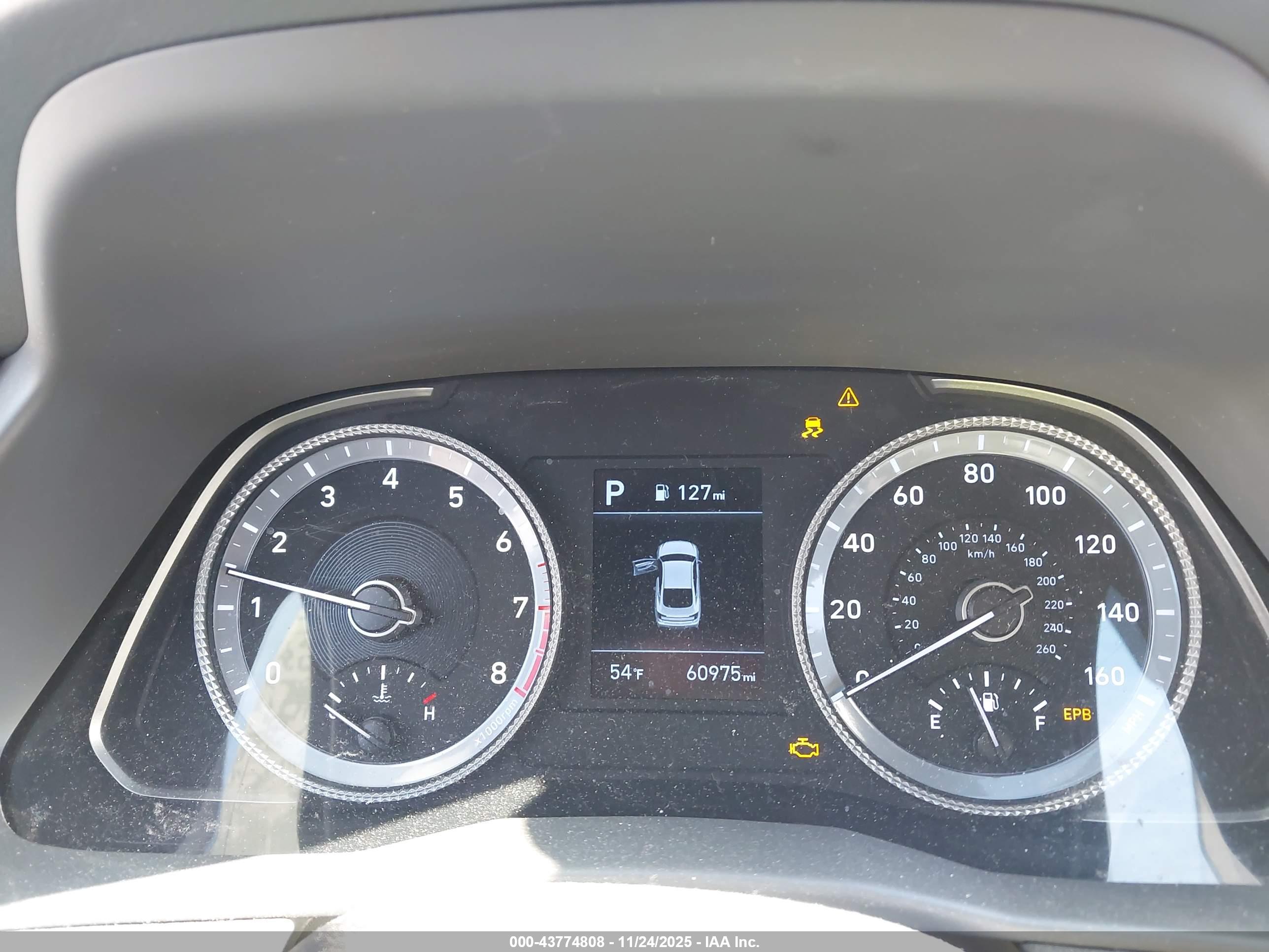 HYUNDAI SONATA image 7