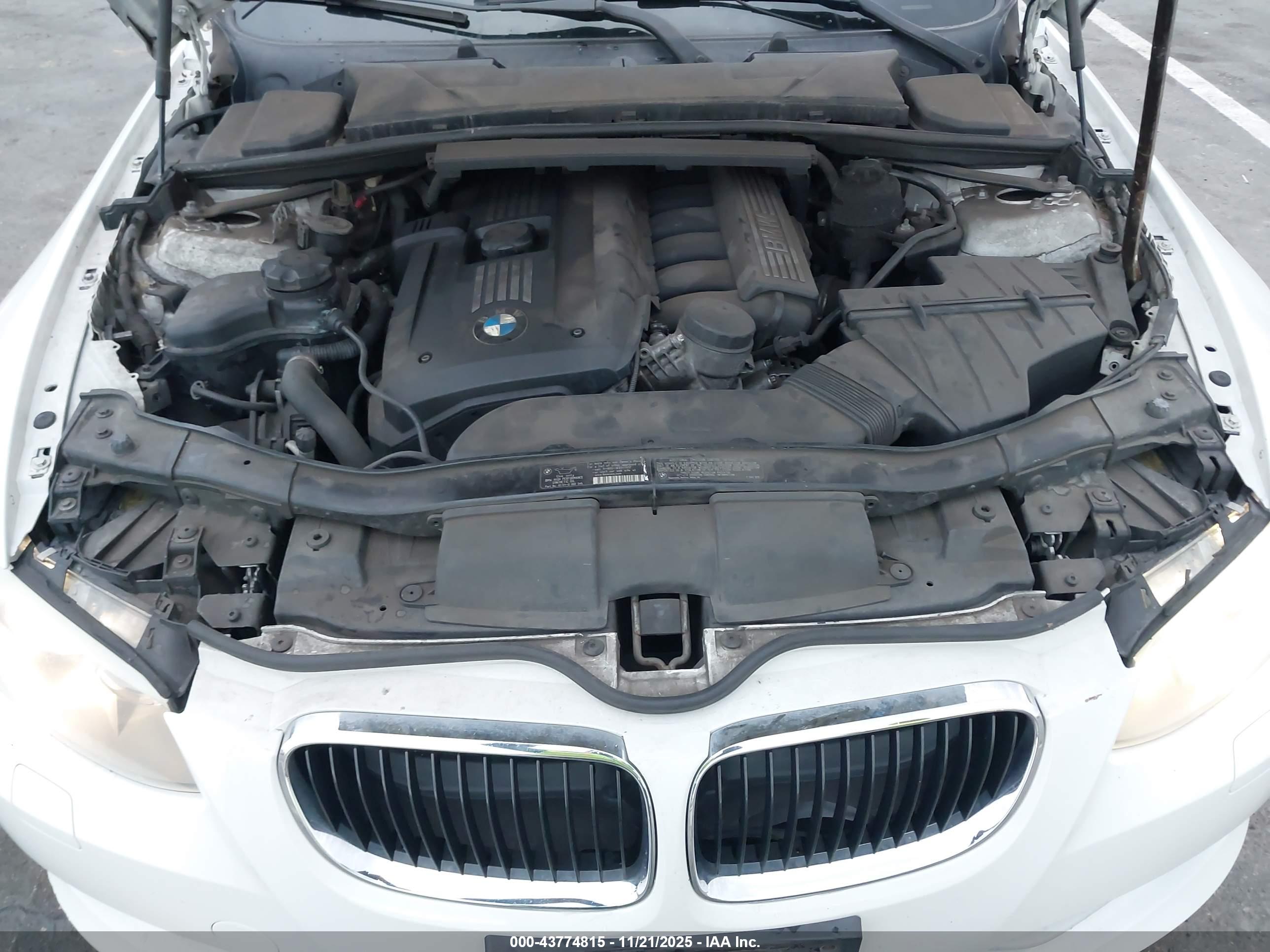 BMW 328I image 10