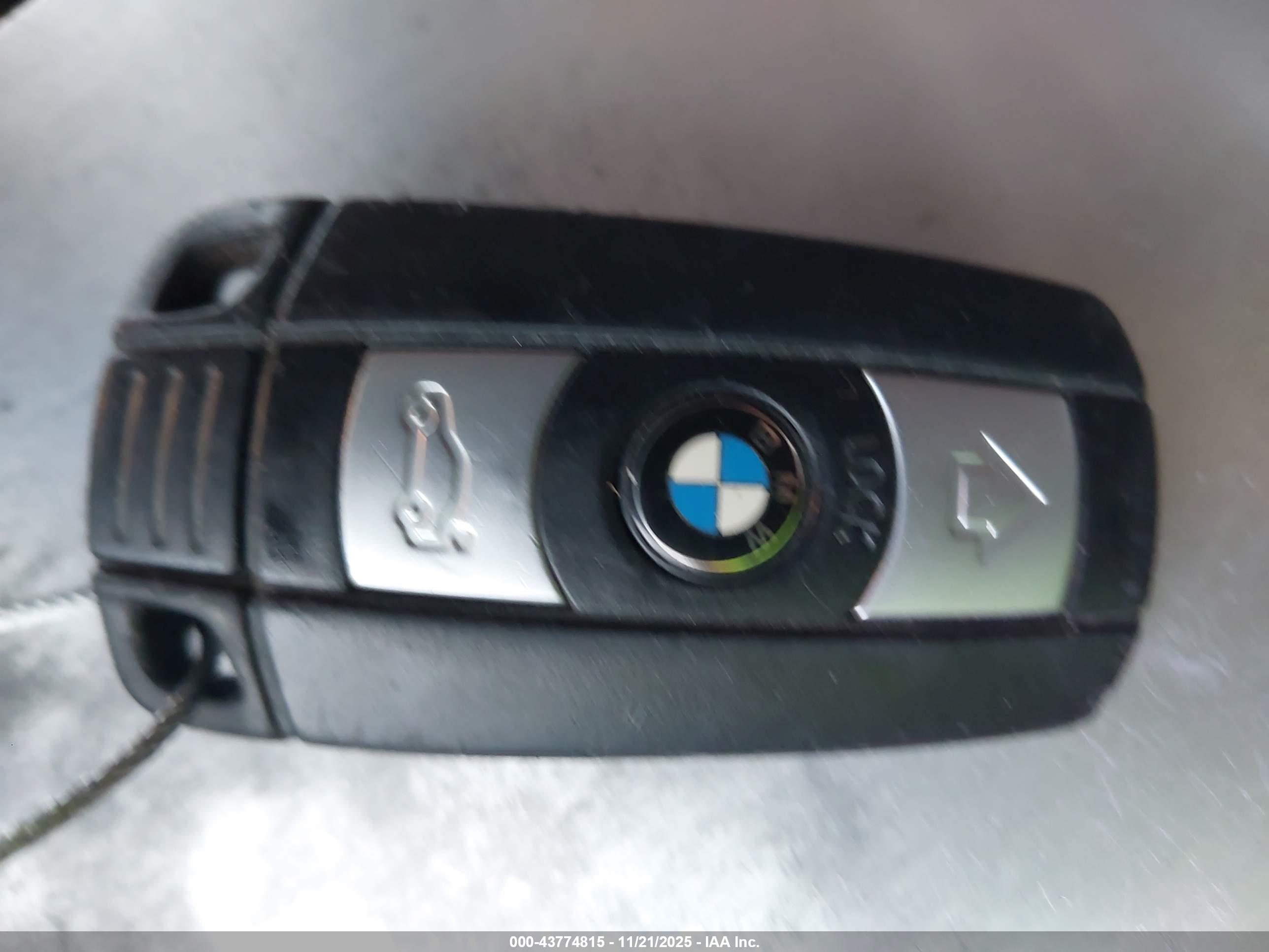 BMW 328I image 11