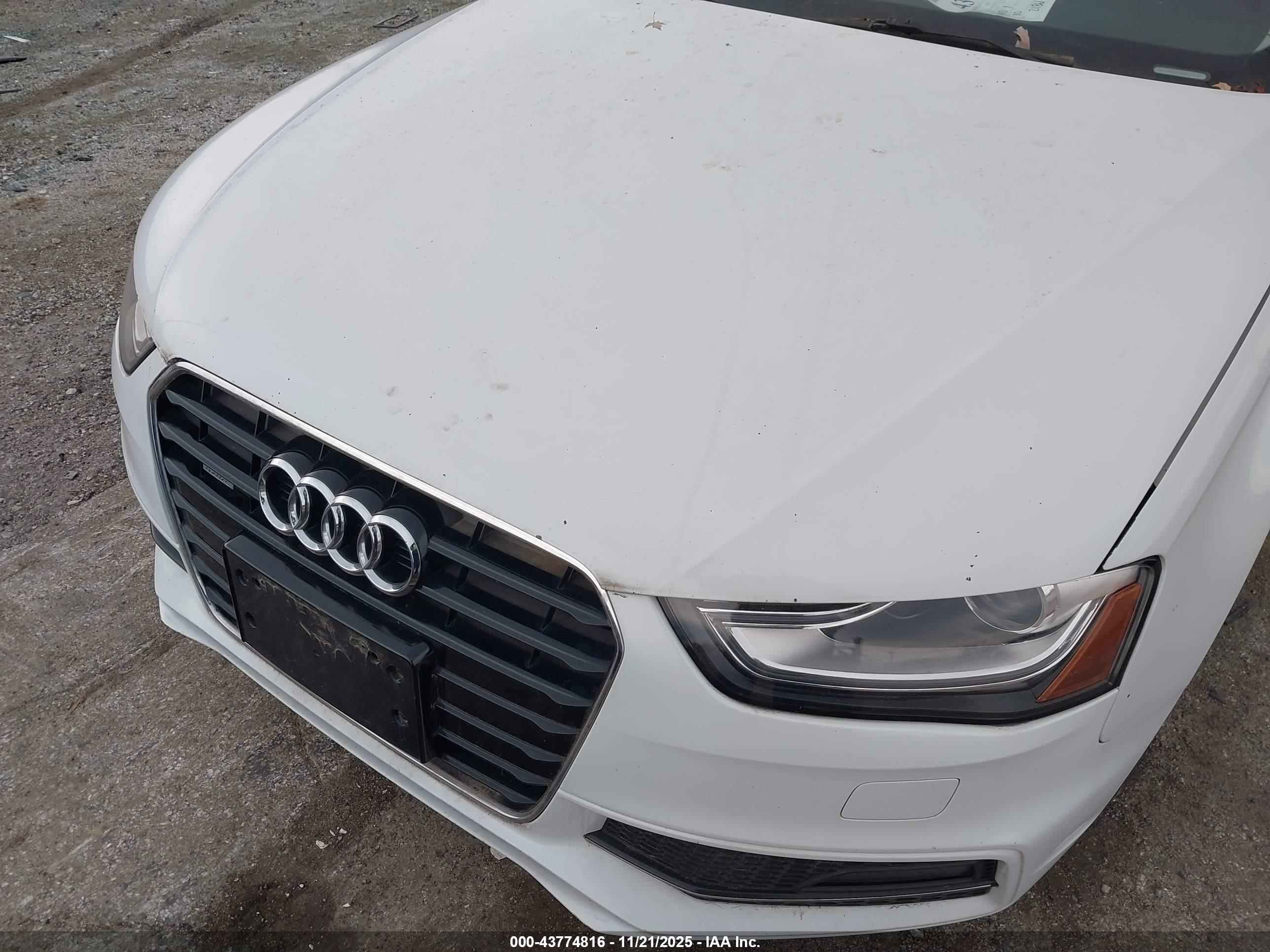AUDI A4 image 6