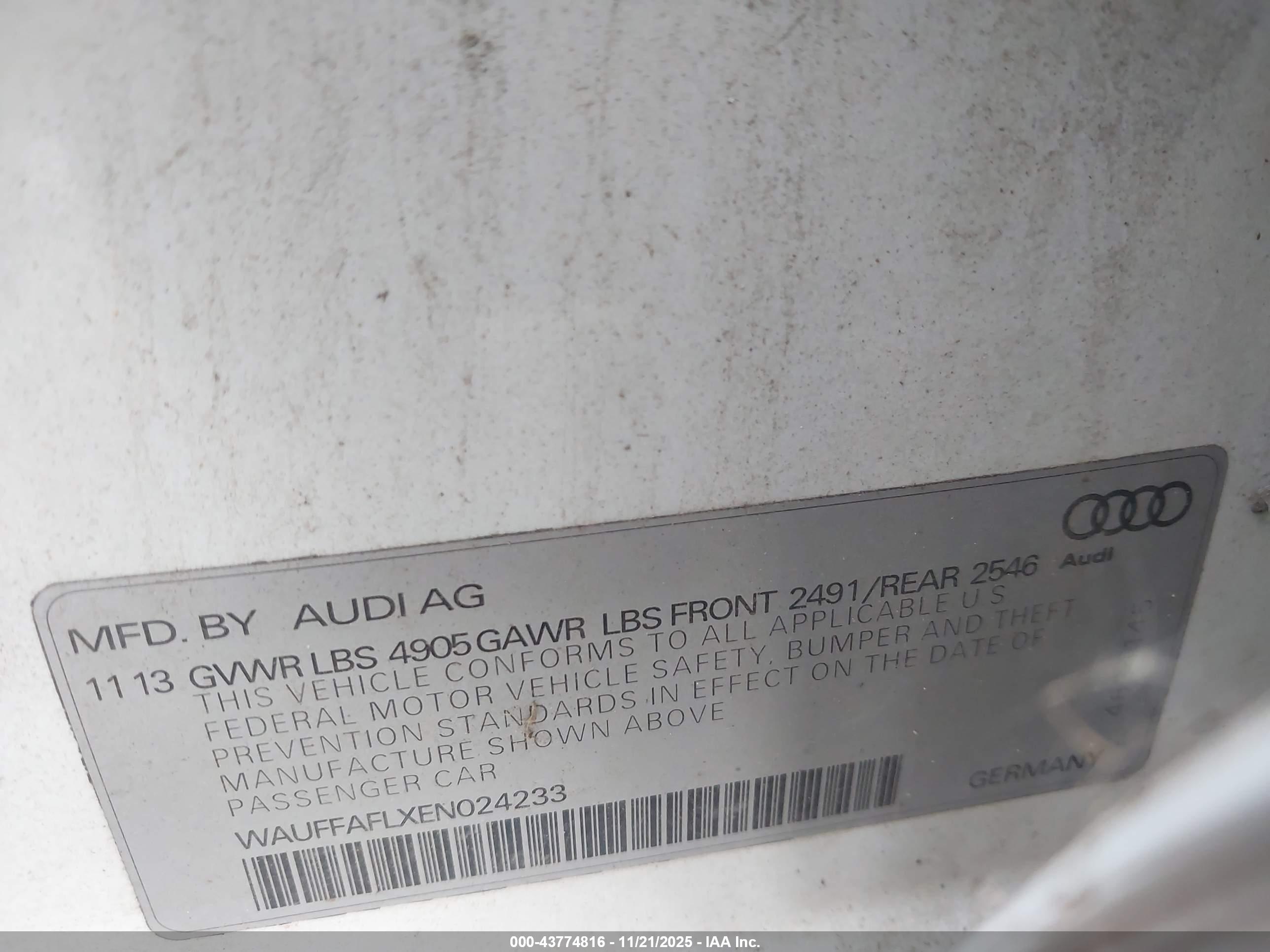 AUDI A4 image 9