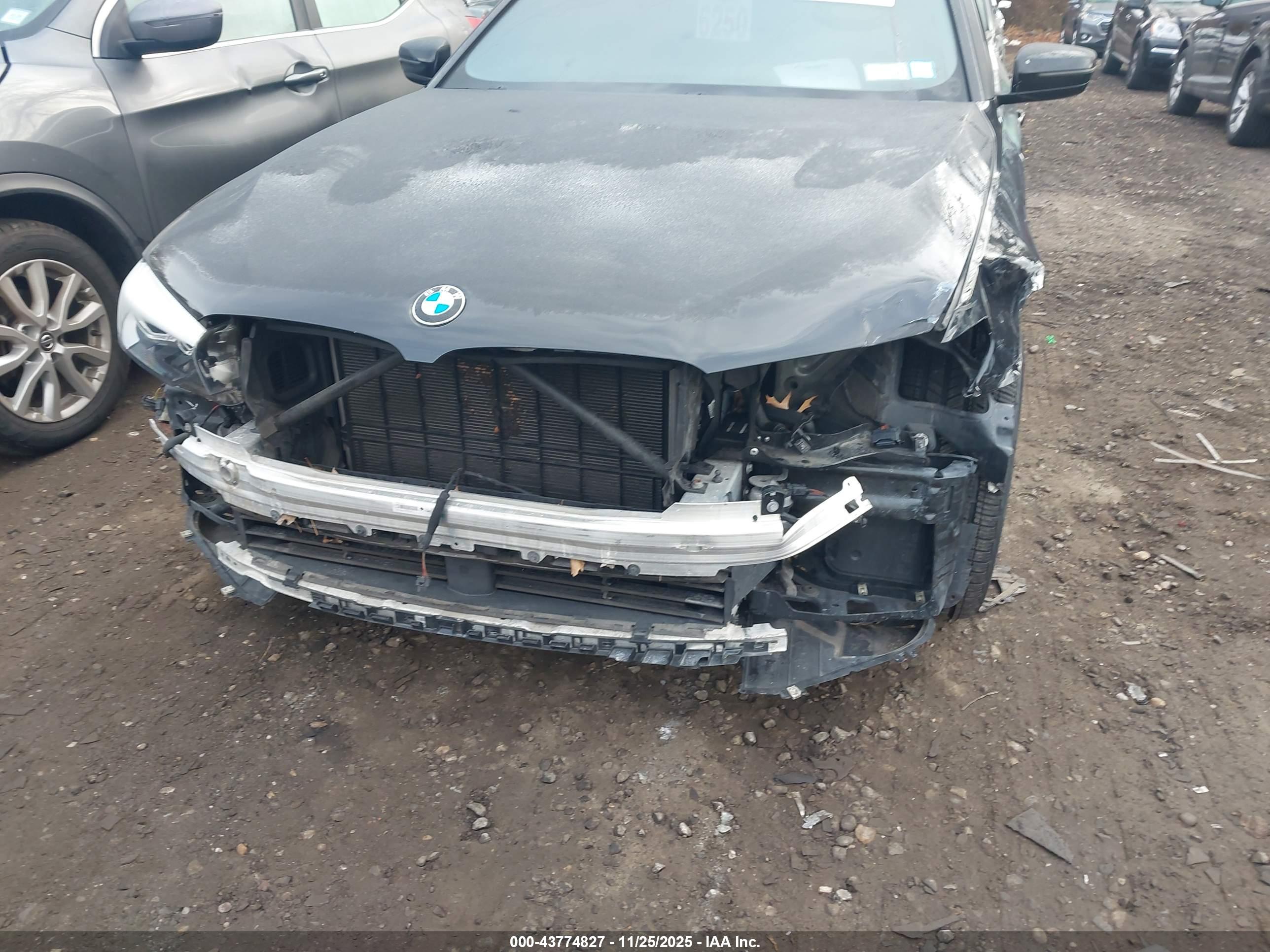 BMW 530I image 6