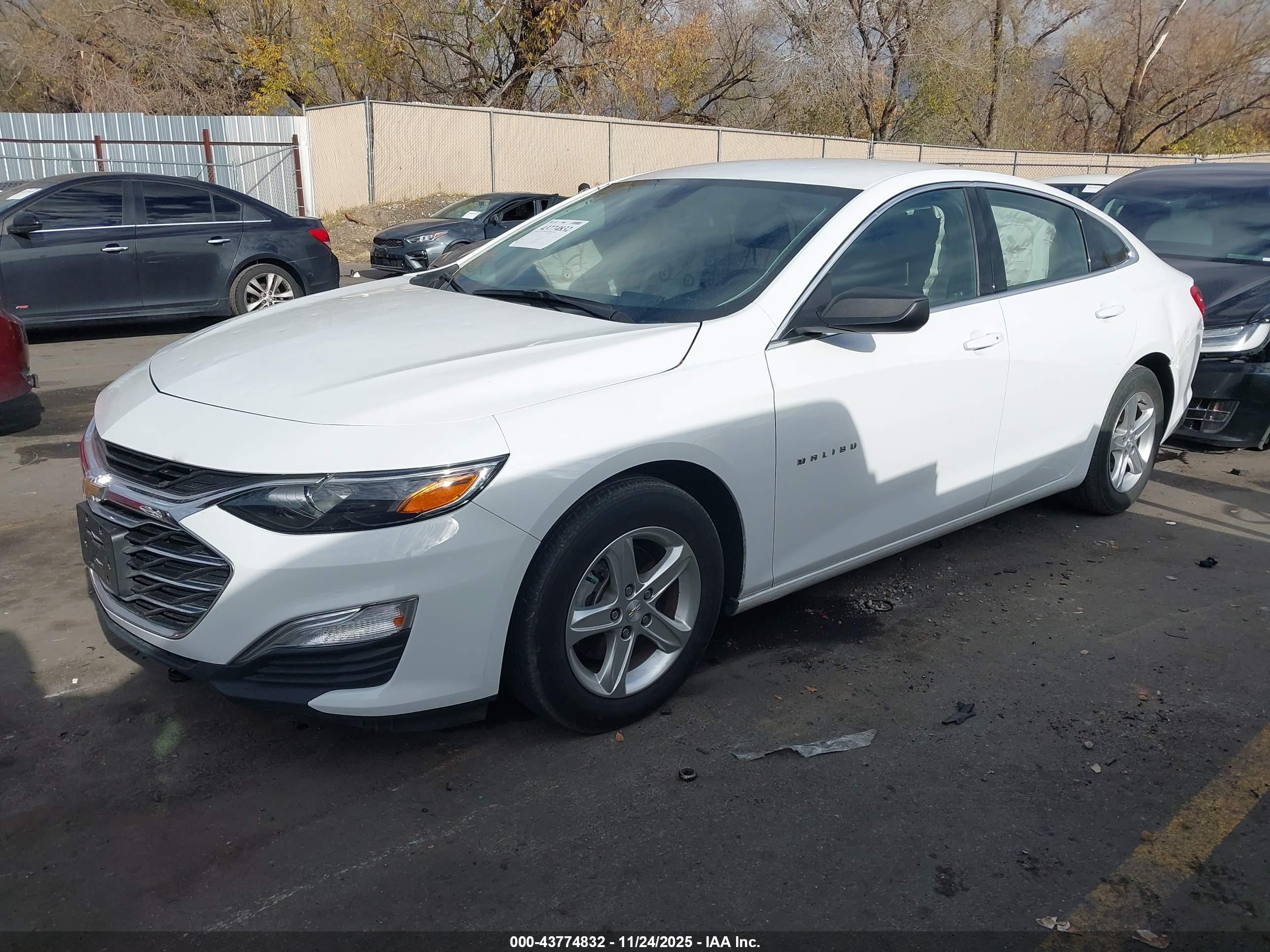 CHEVROLET MALIBU image 2