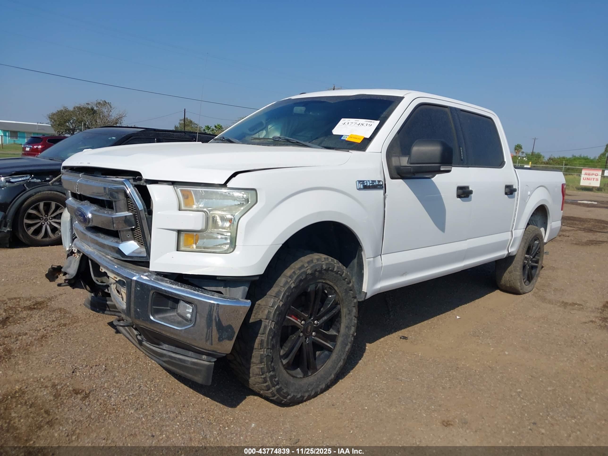 FORD F-150 image 2