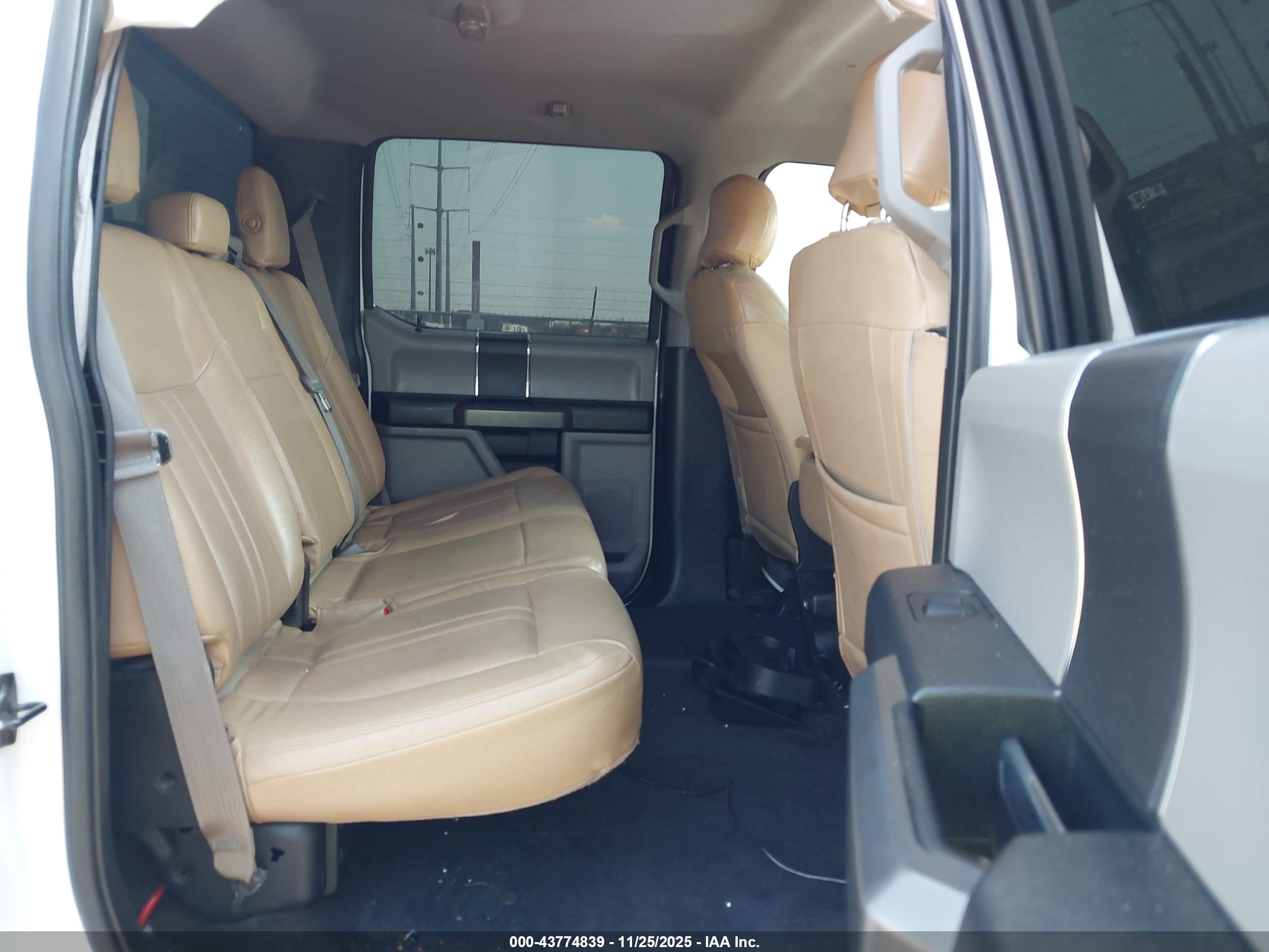 FORD F-150 image 8