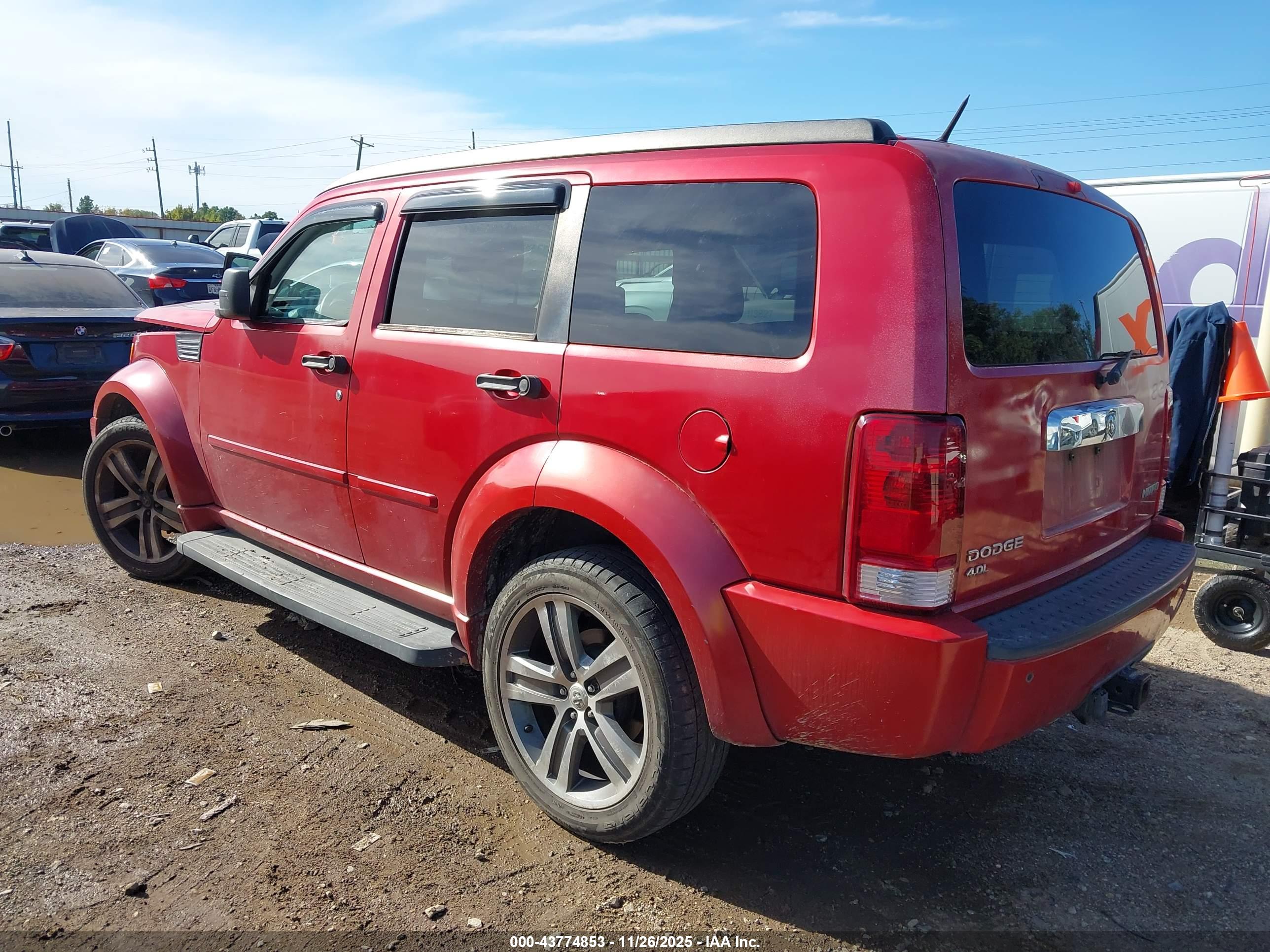 DODGE NITRO image 3