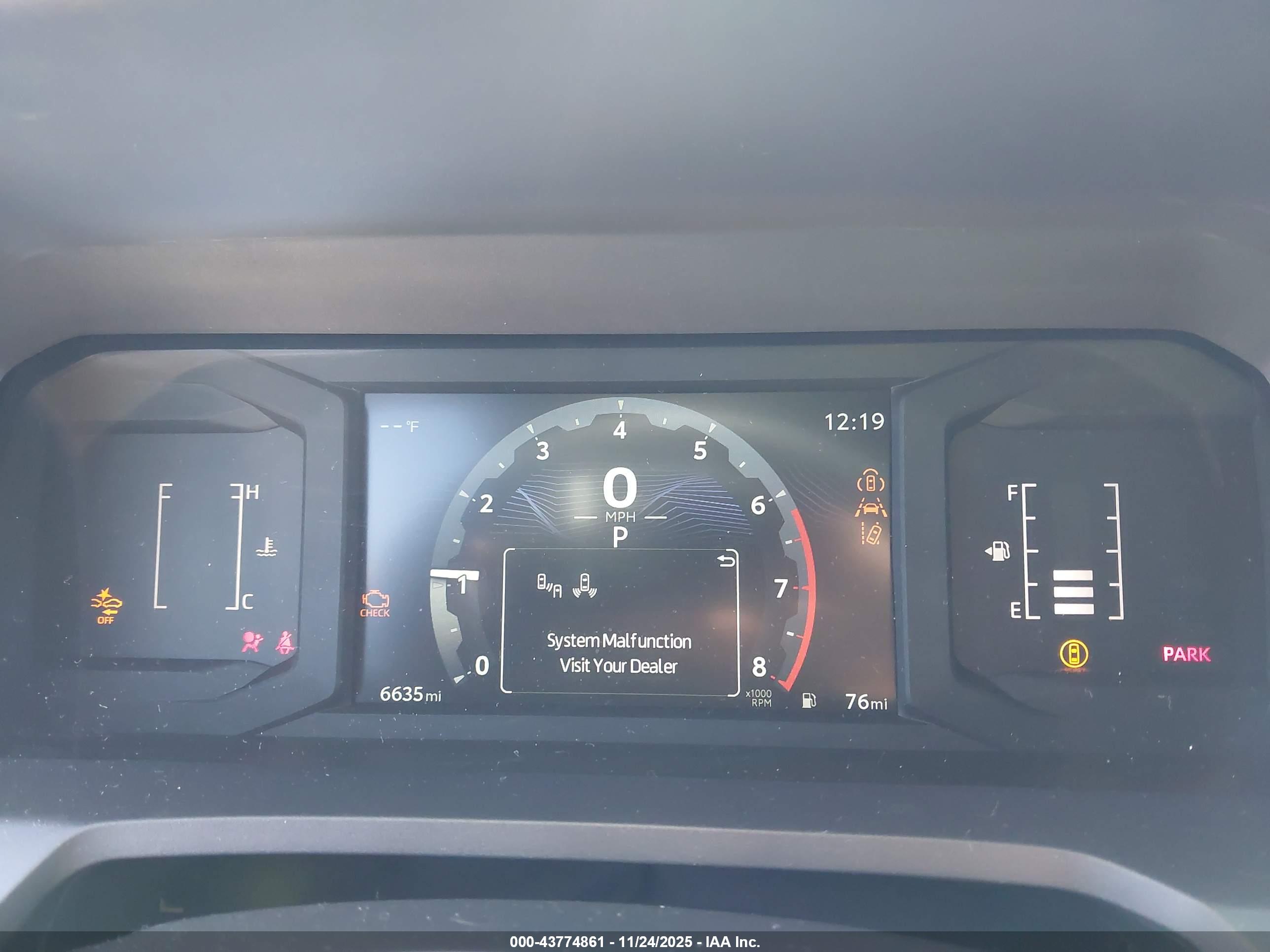 TOYOTA TACOMA image 7