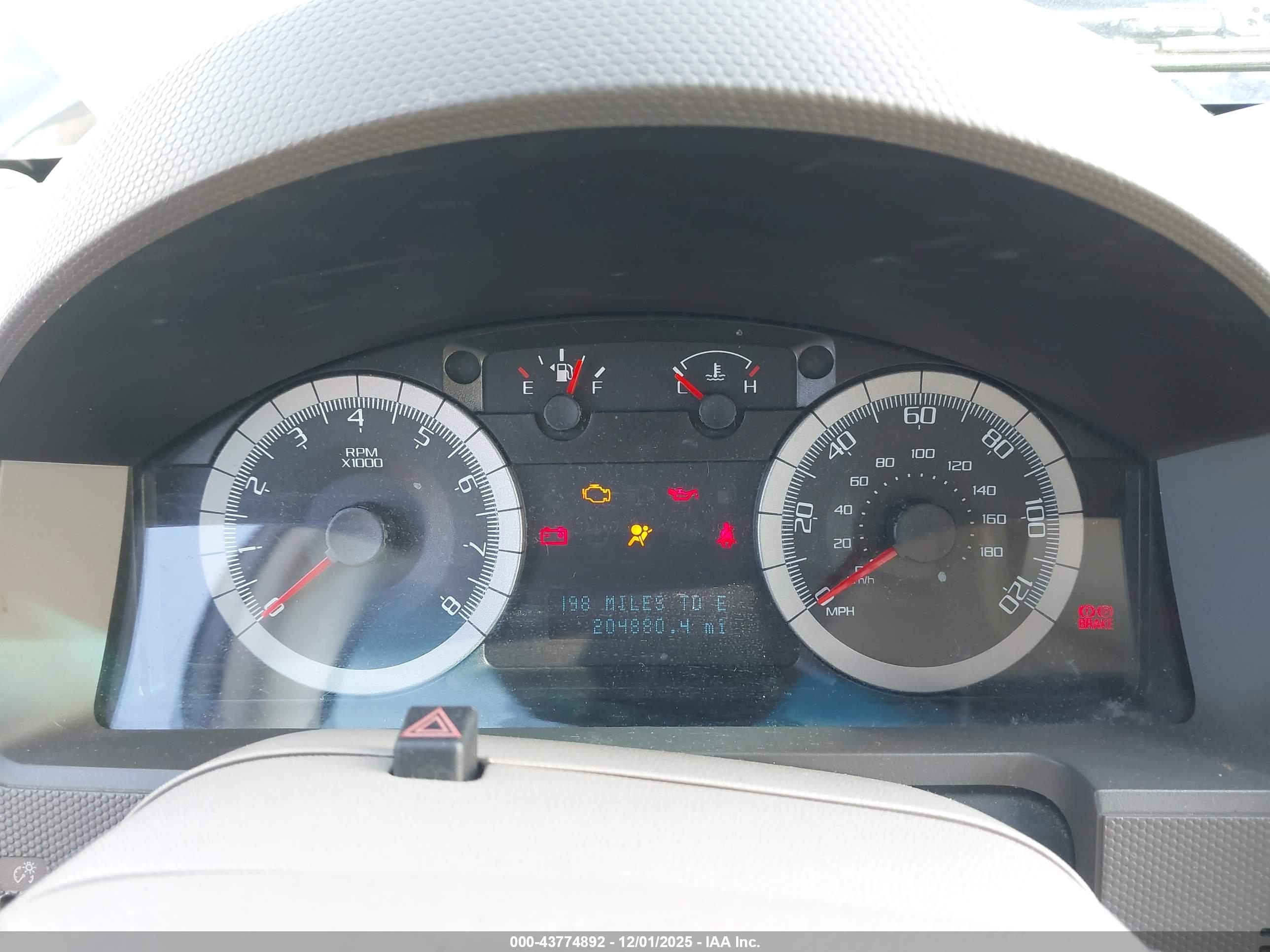 FORD ESCAPE image 7