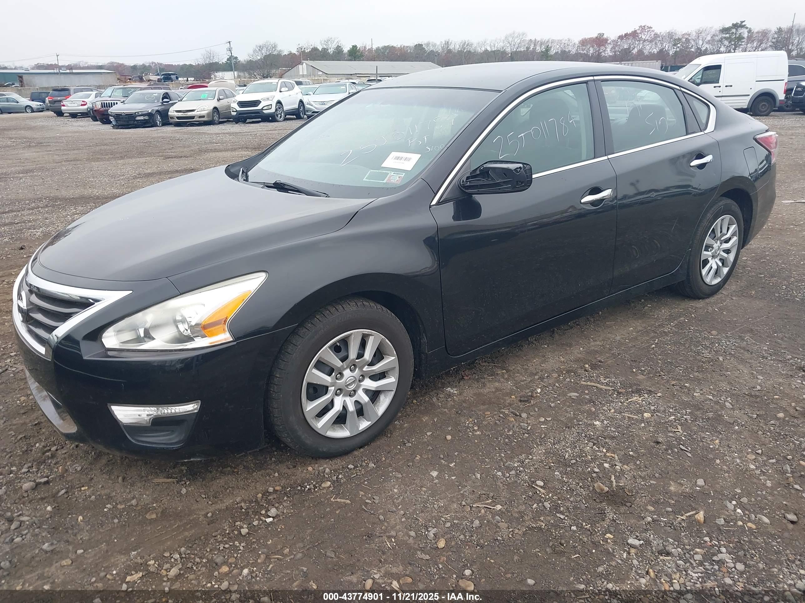 NISSAN ALTIMA image 2