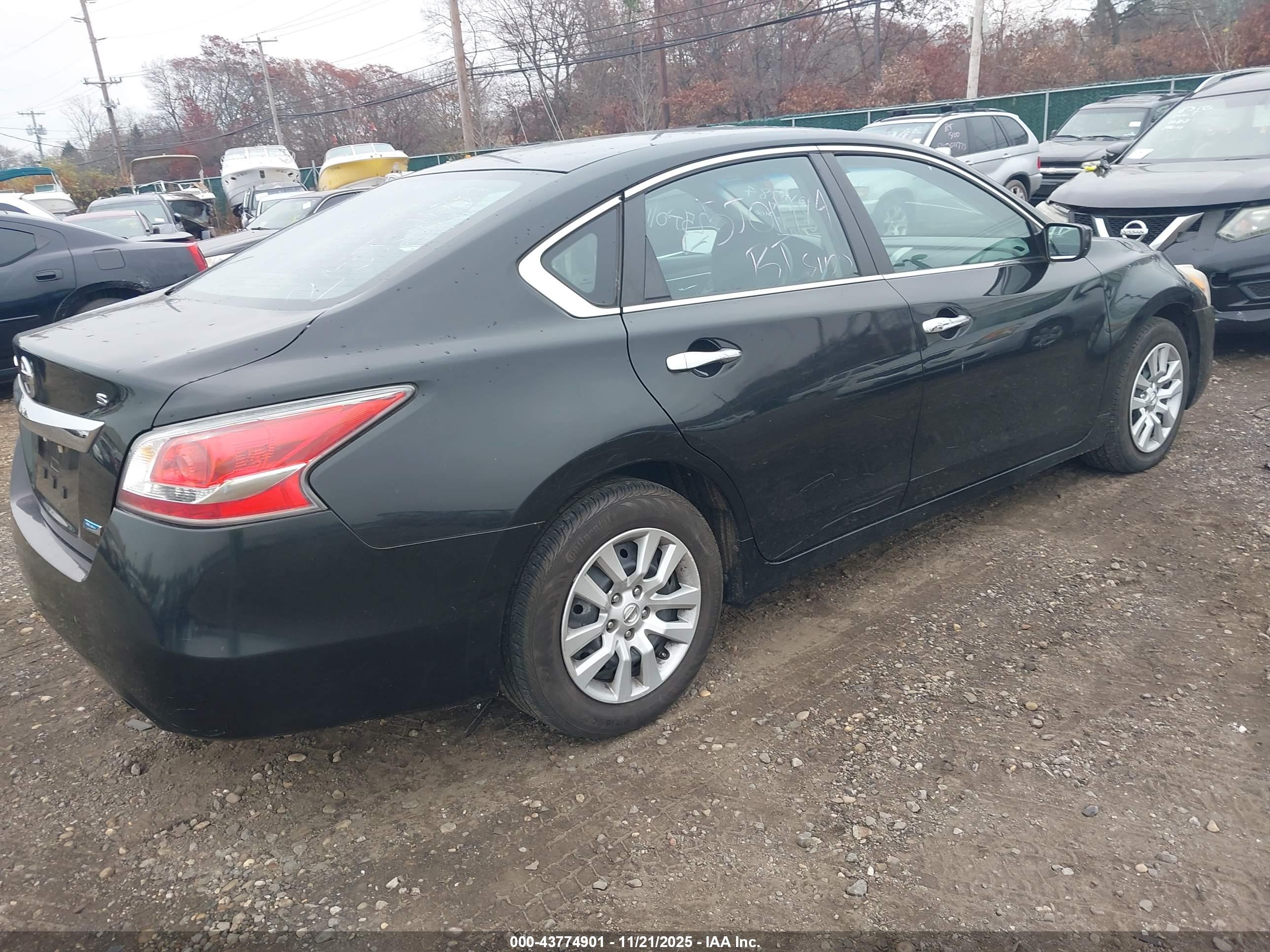 NISSAN ALTIMA image 4