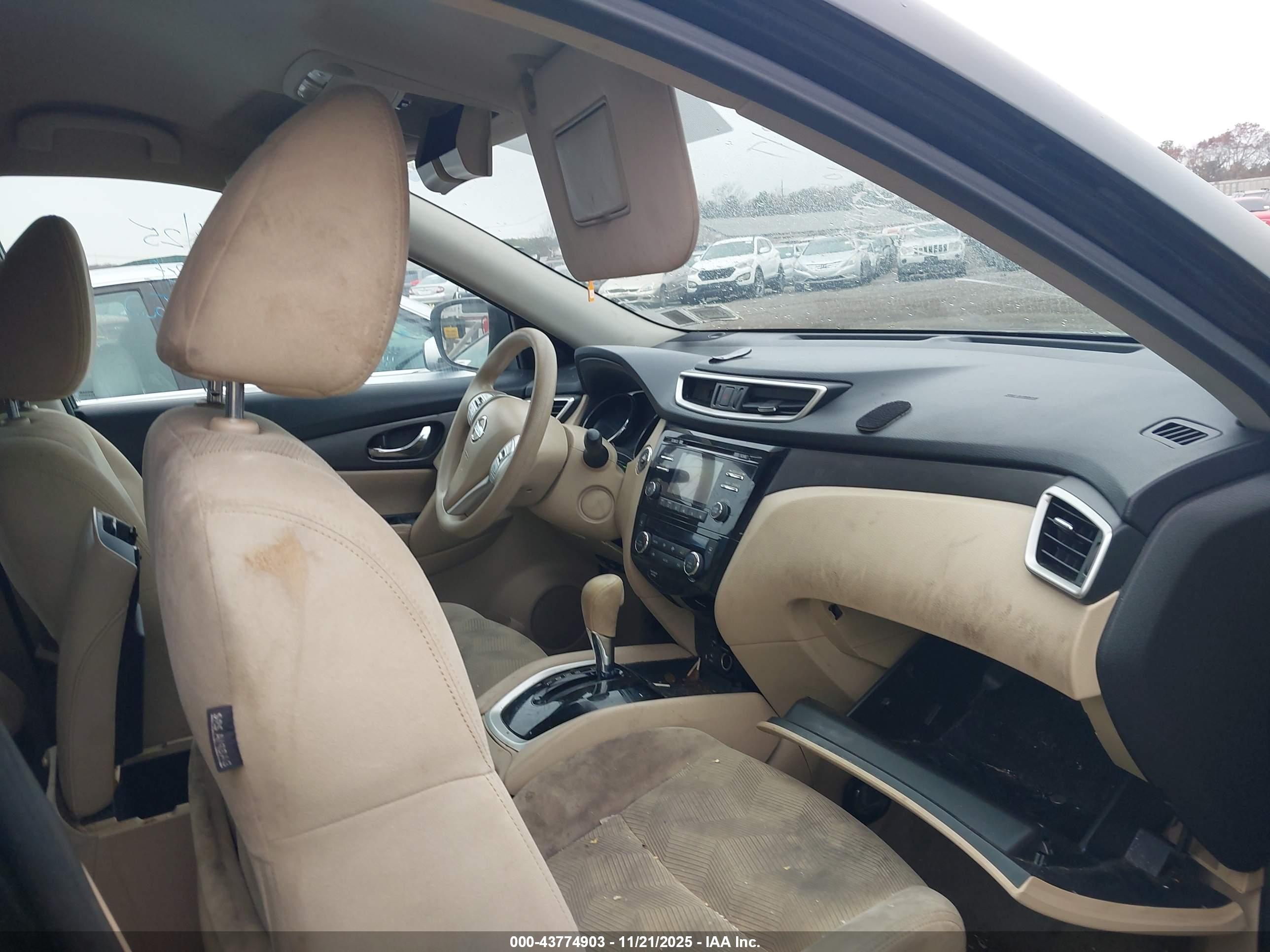 NISSAN ROGUE image 5