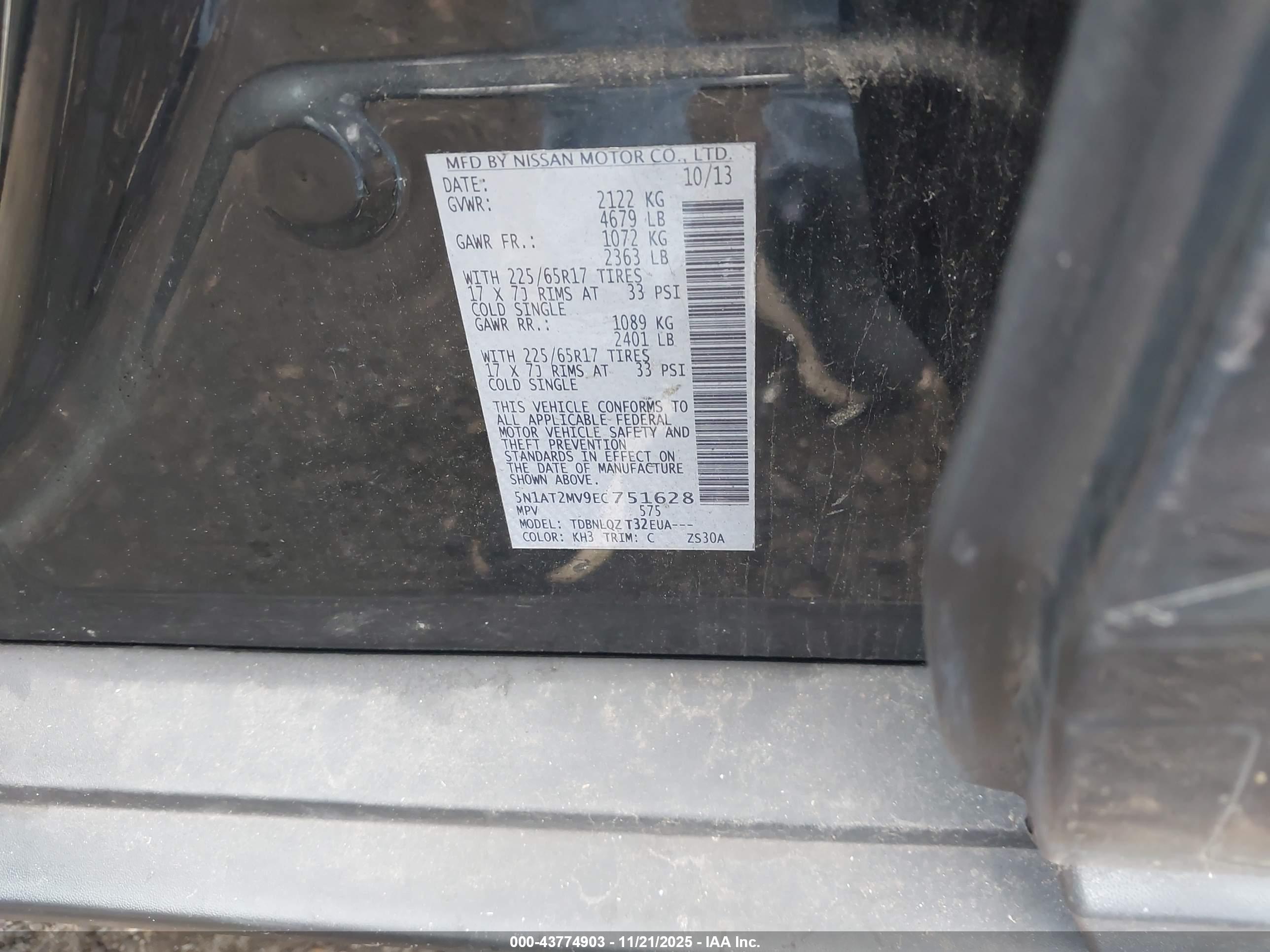 NISSAN ROGUE image 9