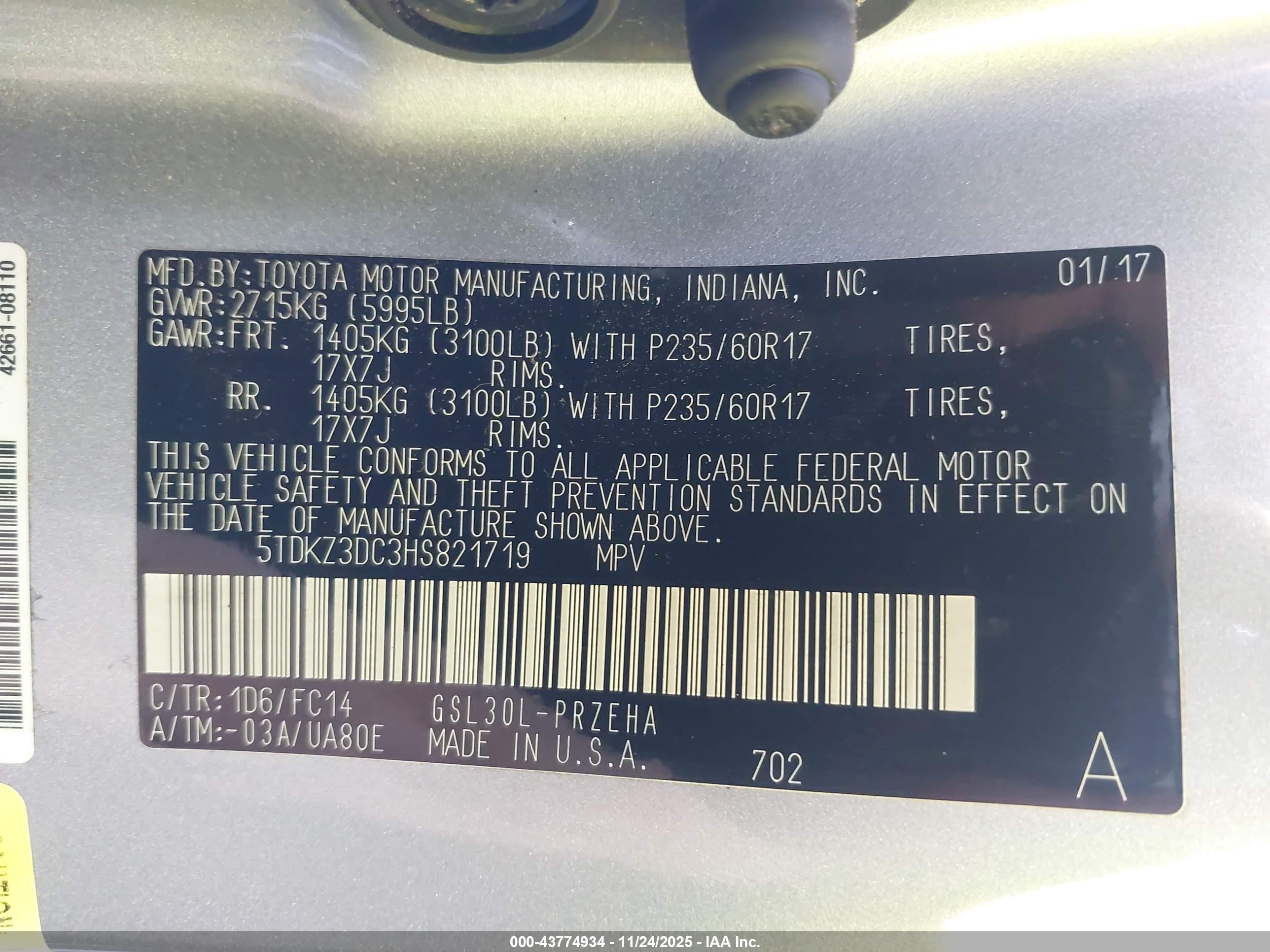 TOYOTA SIENNA image 9