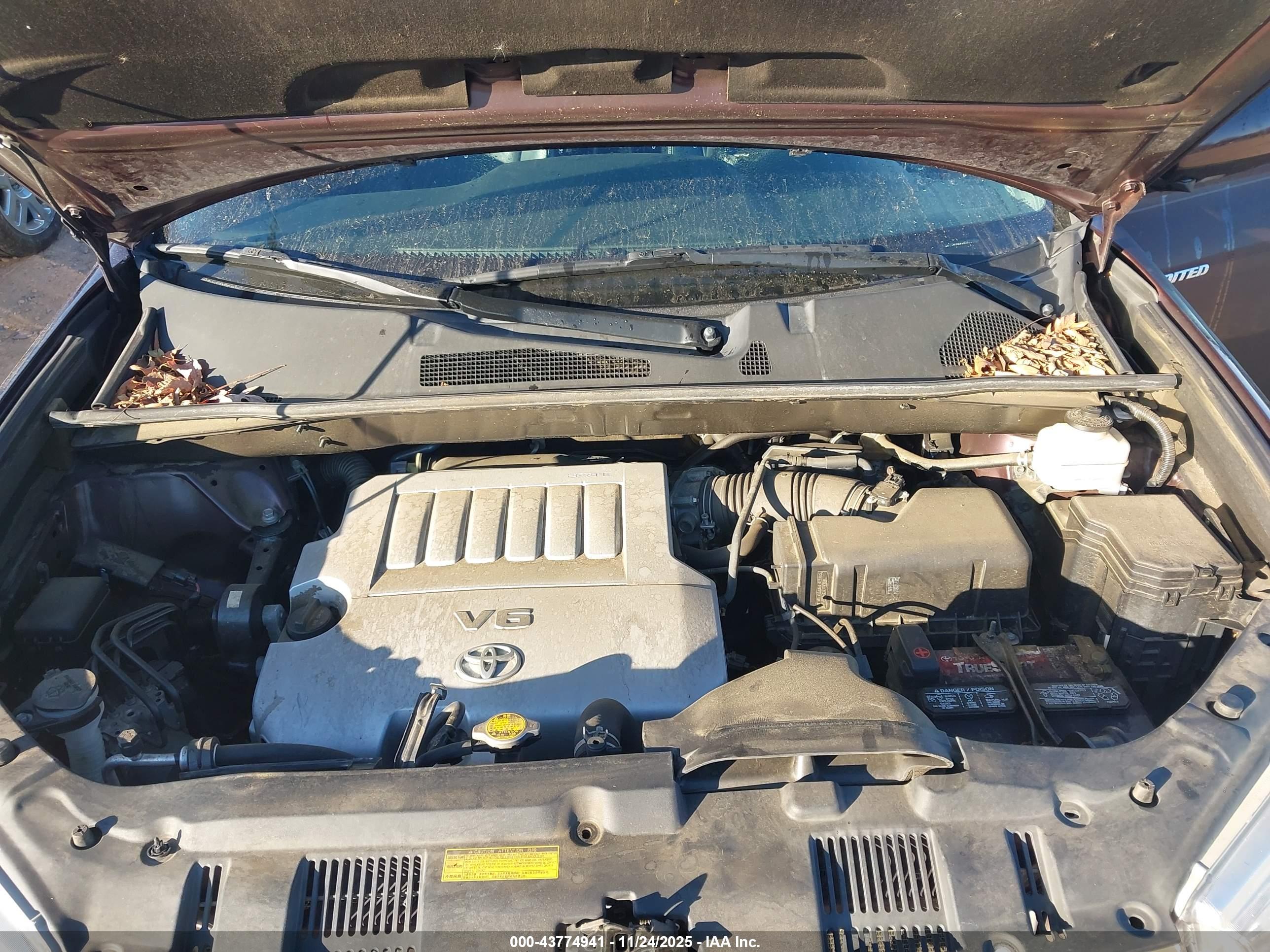TOYOTA HIGHLANDER image 10