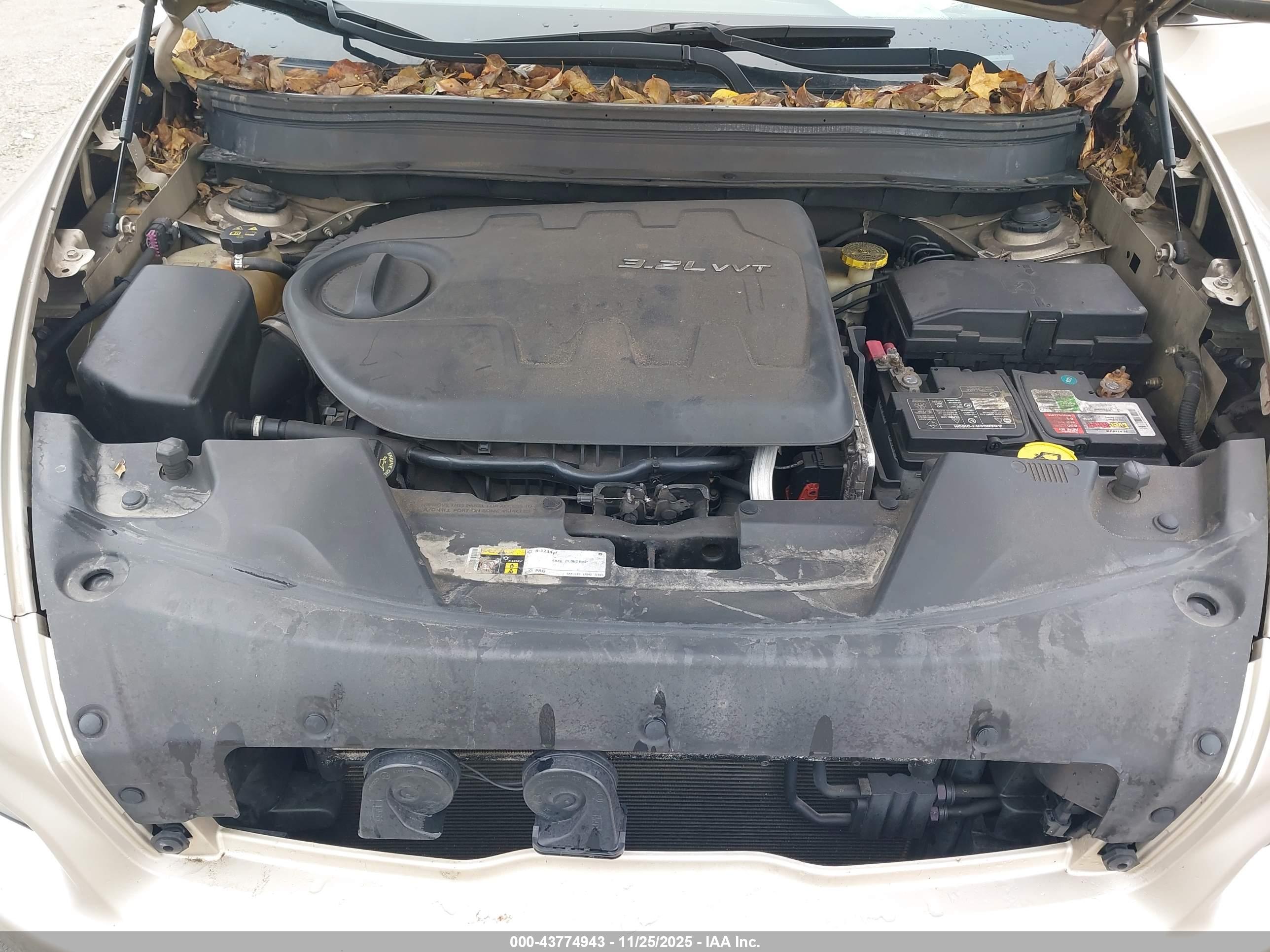 JEEP CHEROKEE image 10