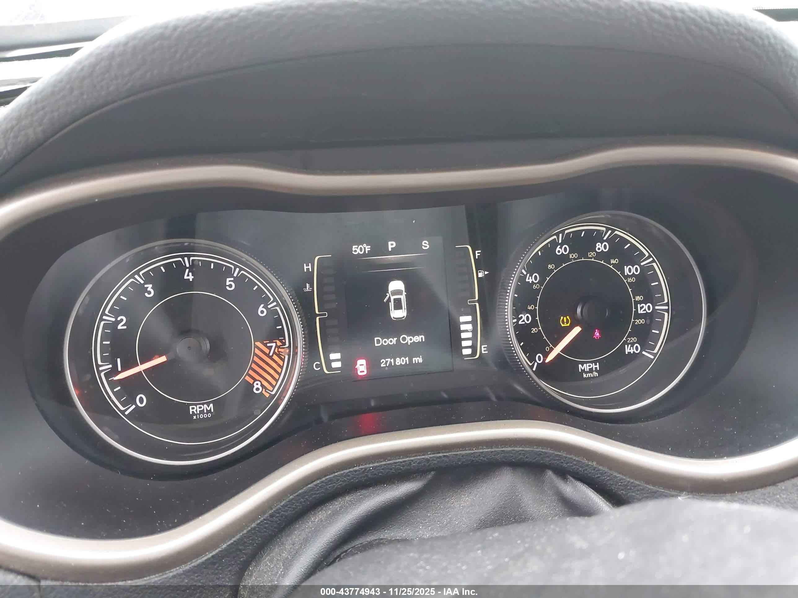JEEP CHEROKEE image 7
