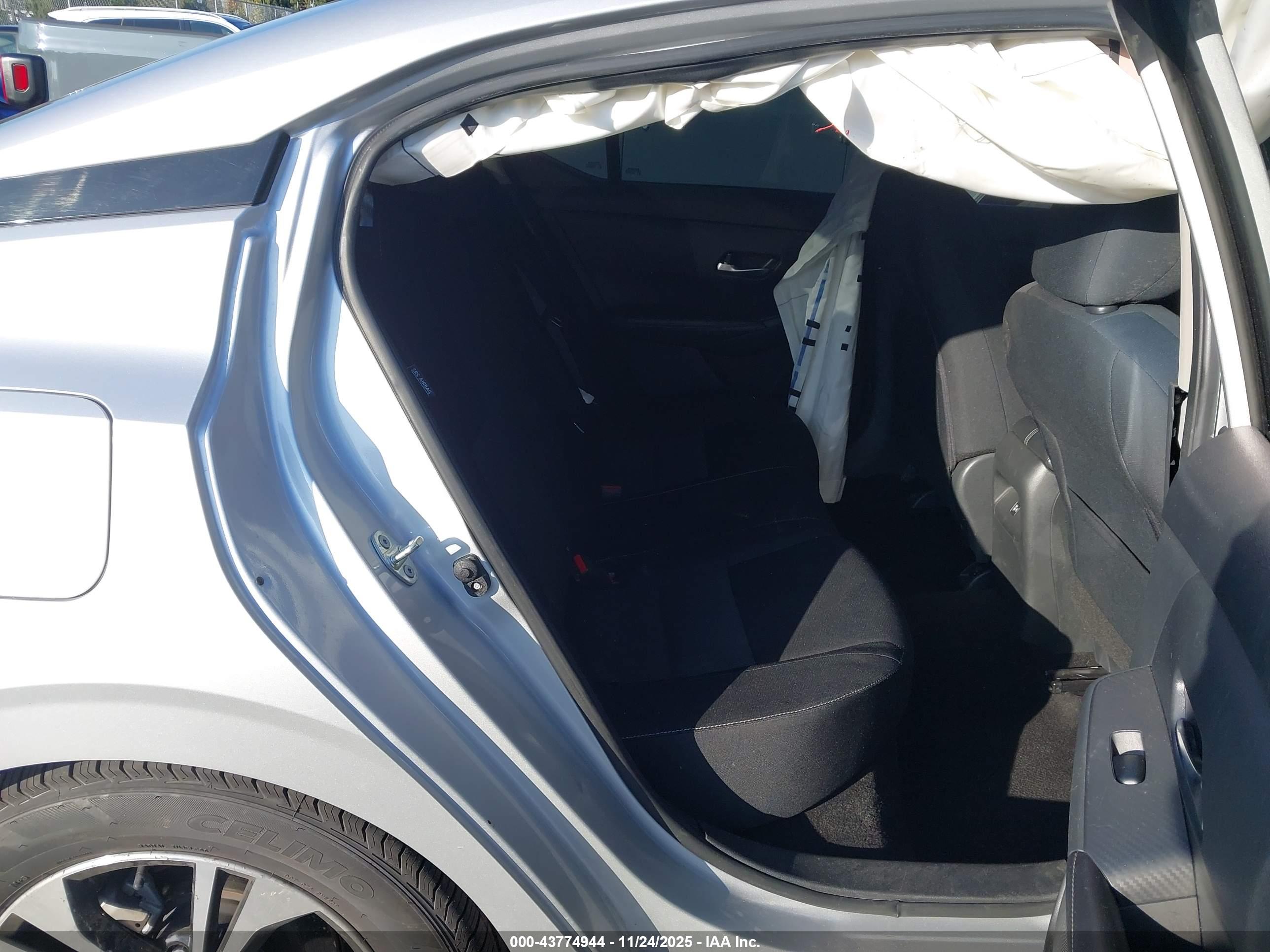 NISSAN SENTRA image 8