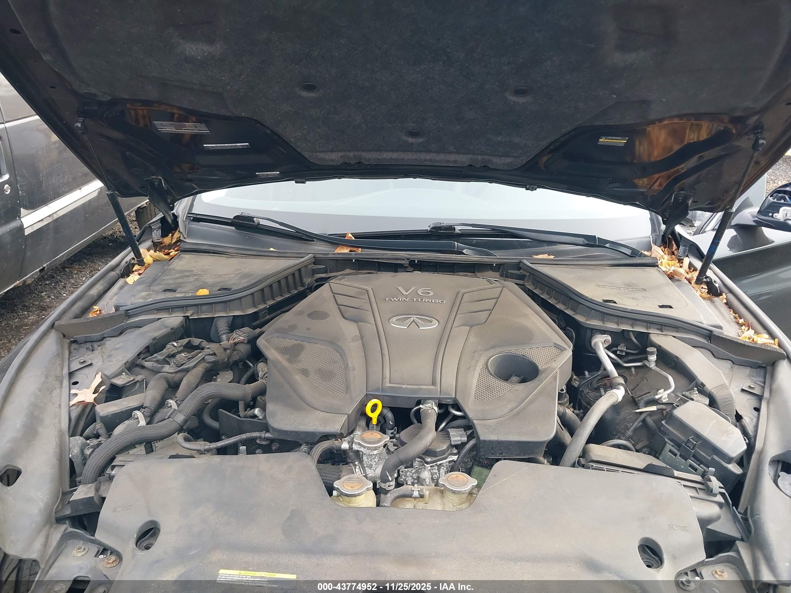 INFINITI Q50 image 10