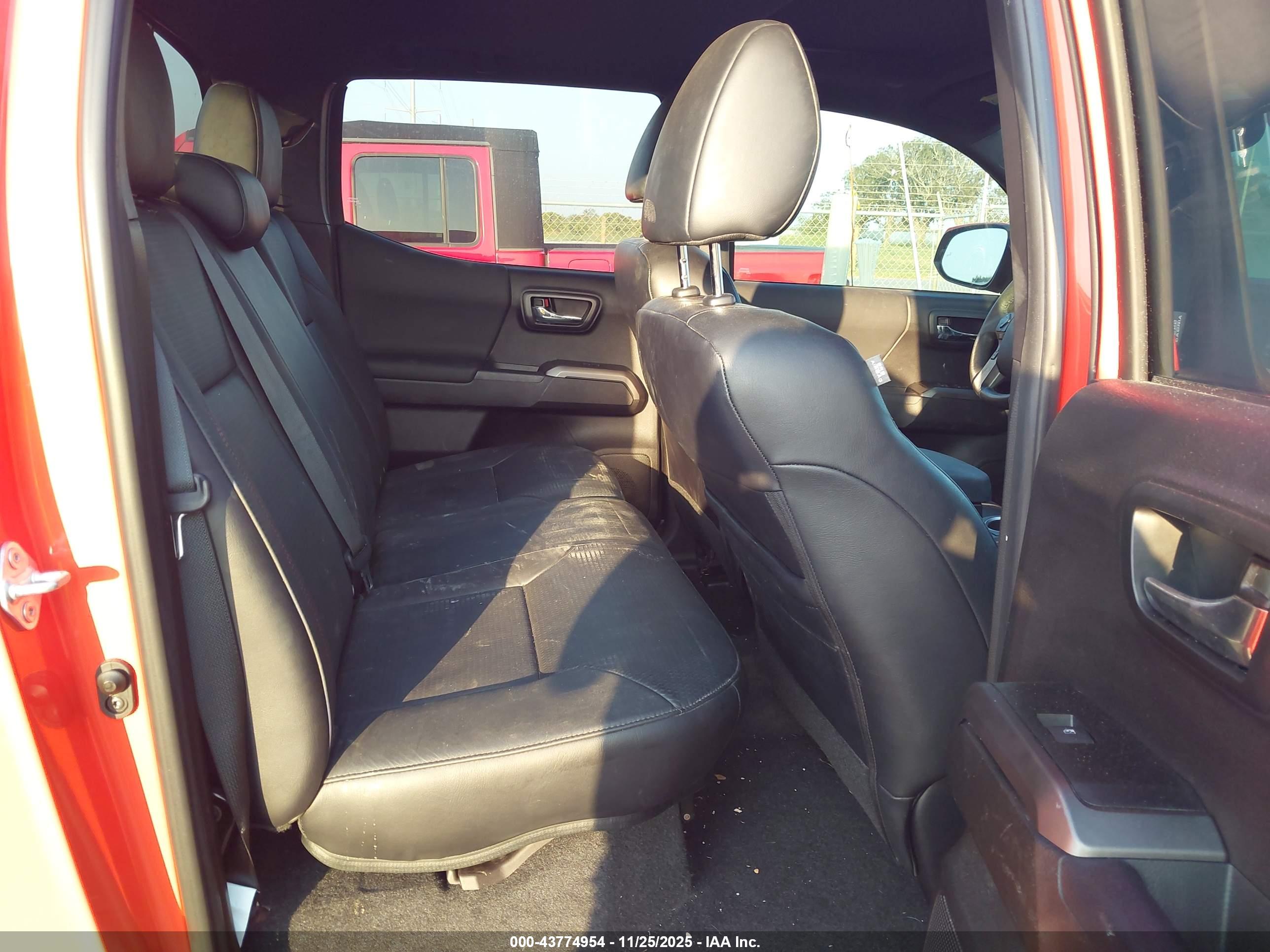 TOYOTA TACOMA image 8