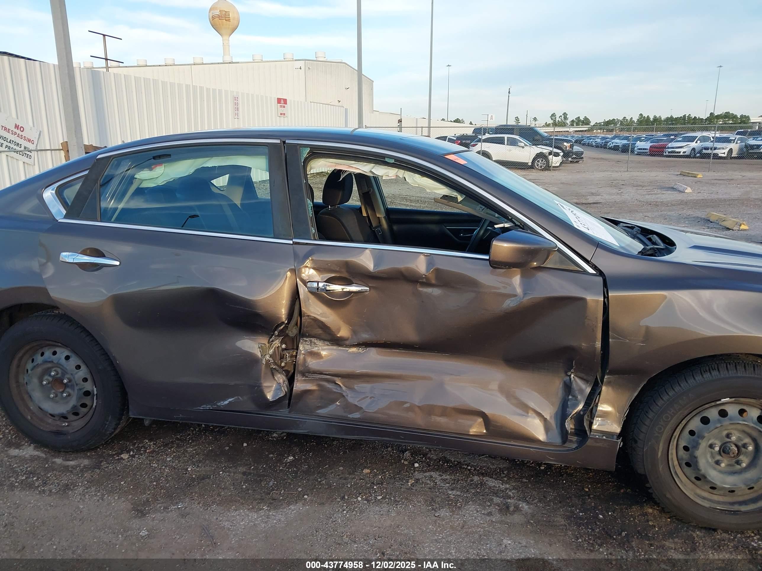 NISSAN ALTIMA image 6