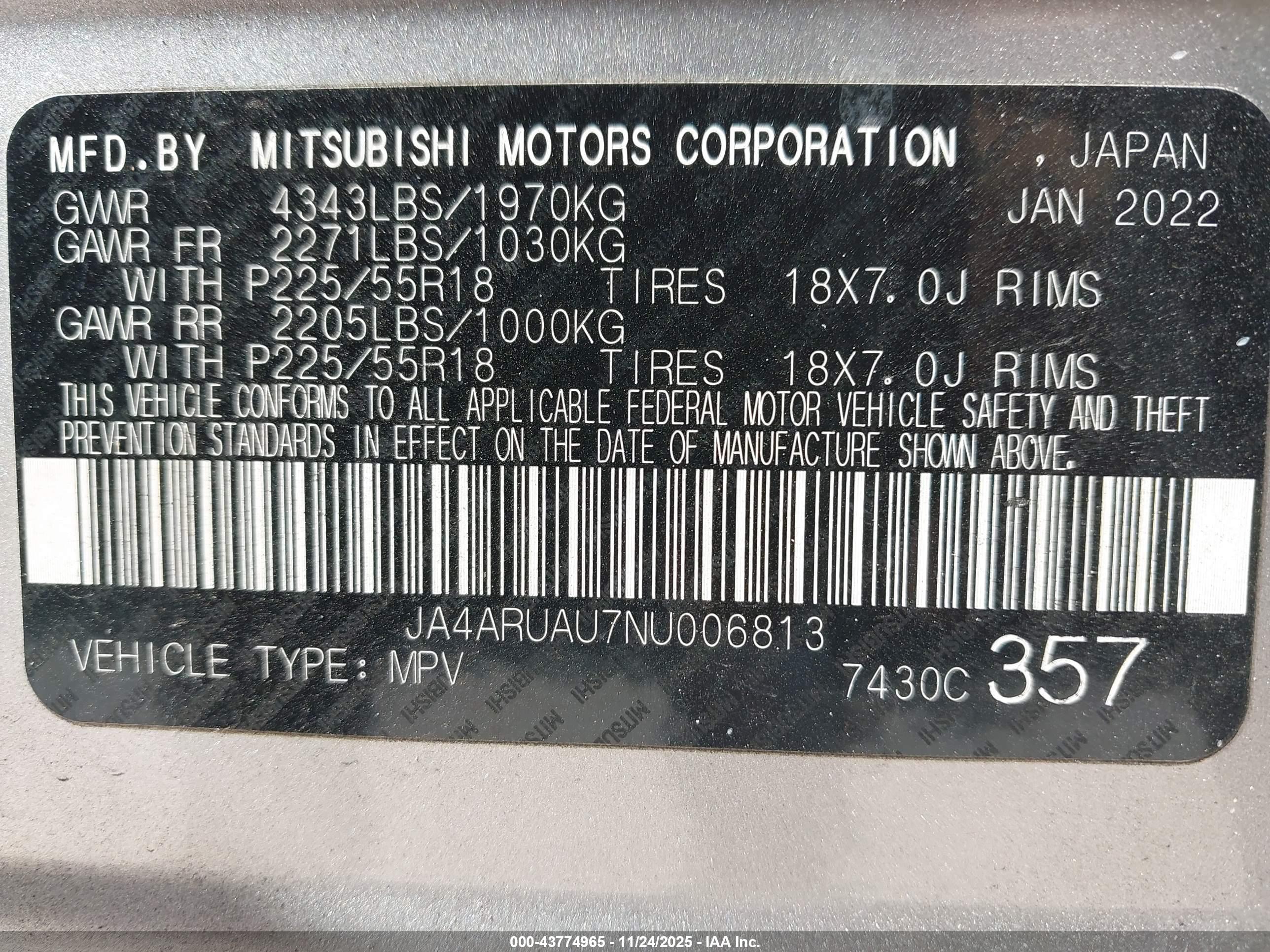 MITSUBISHI OUTLANDER image 9