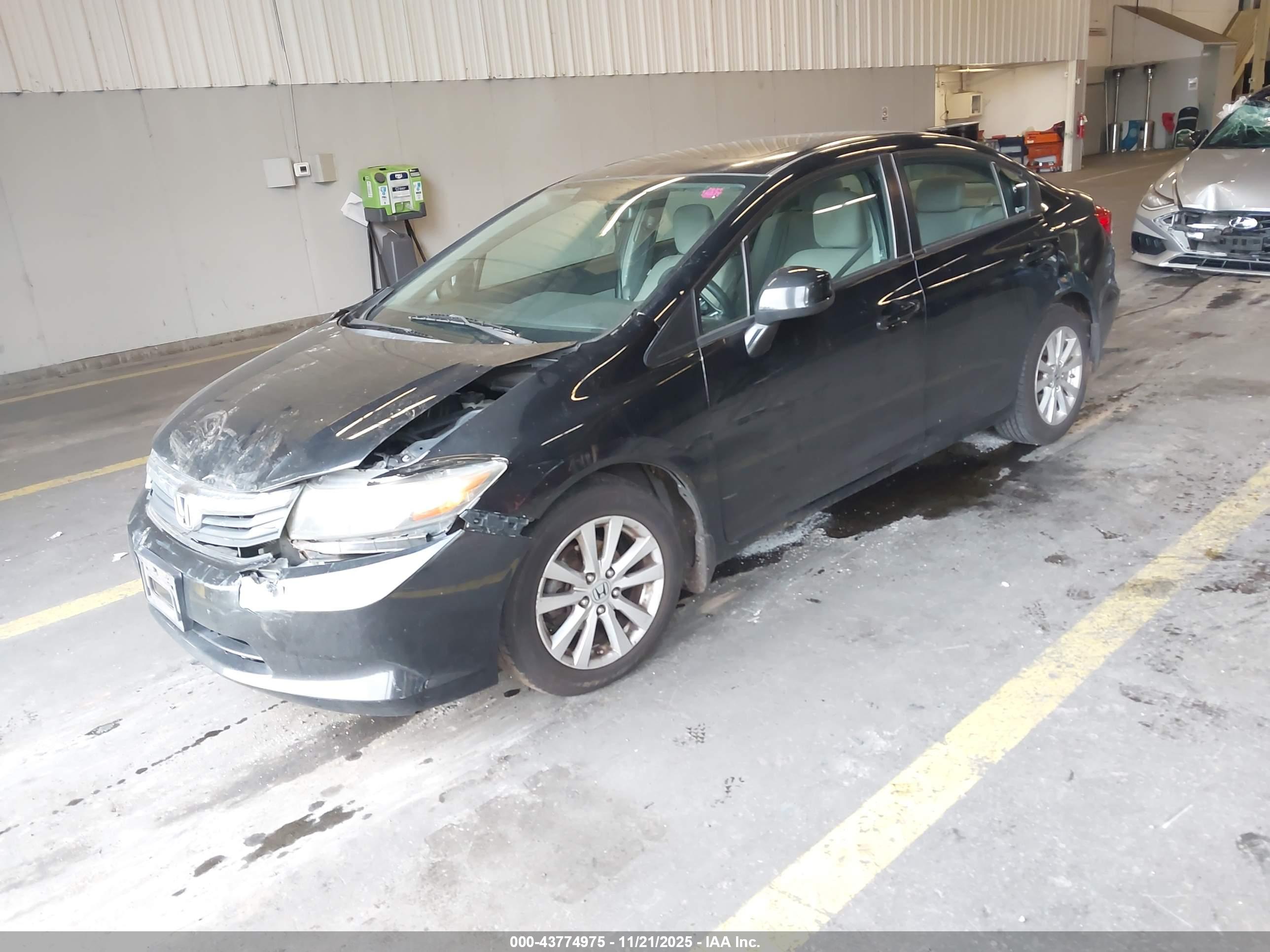 HONDA CIVIC image 2