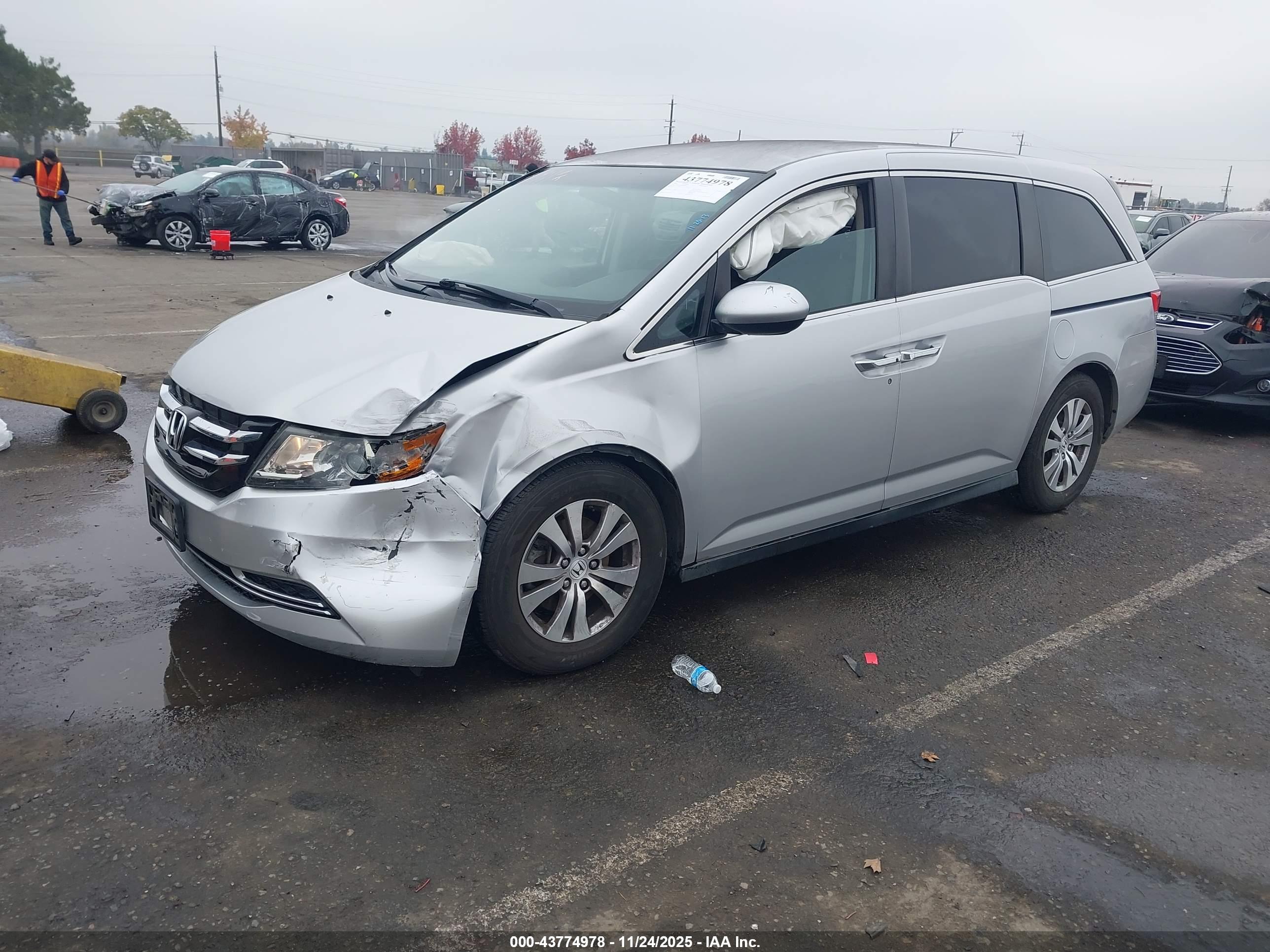 HONDA ODYSSEY image 2