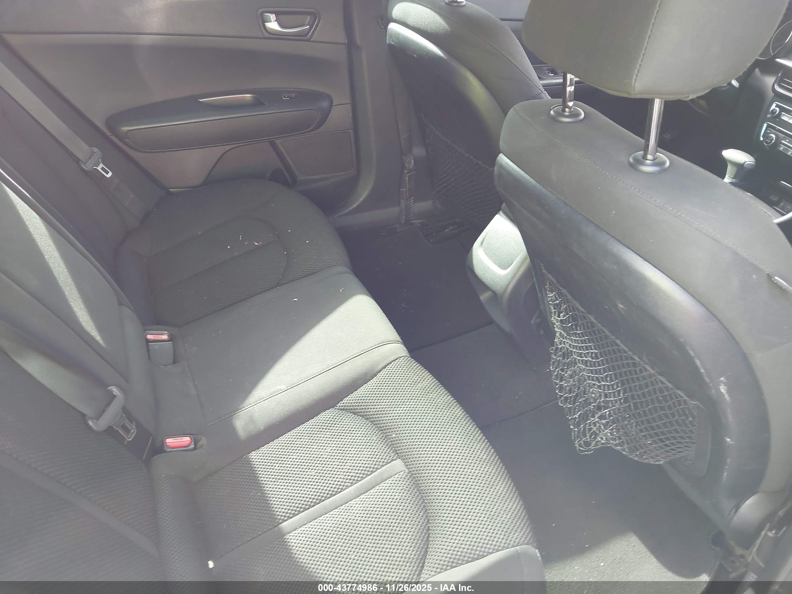 KIA OPTIMA image 8