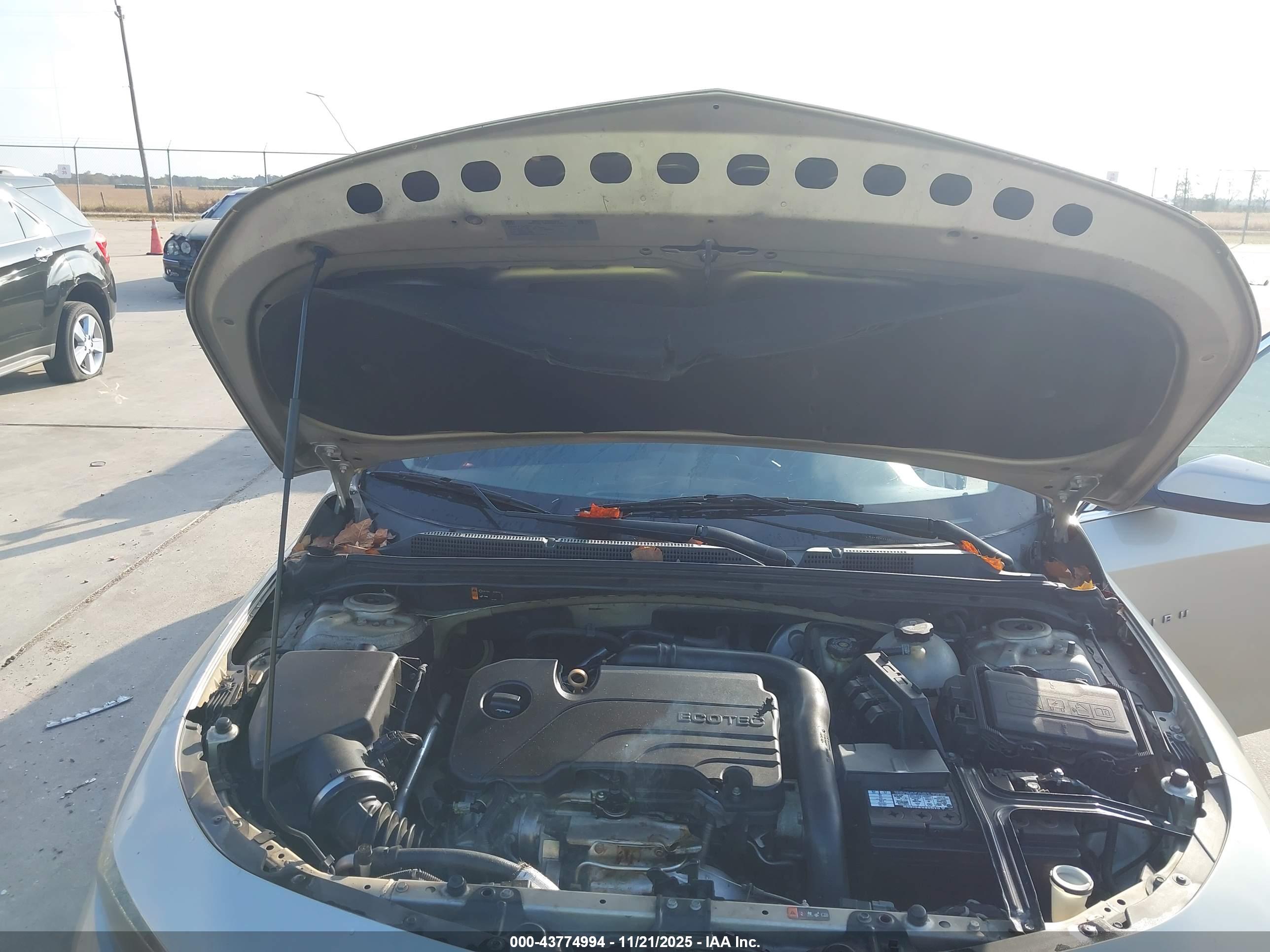 CHEVROLET MALIBU image 10