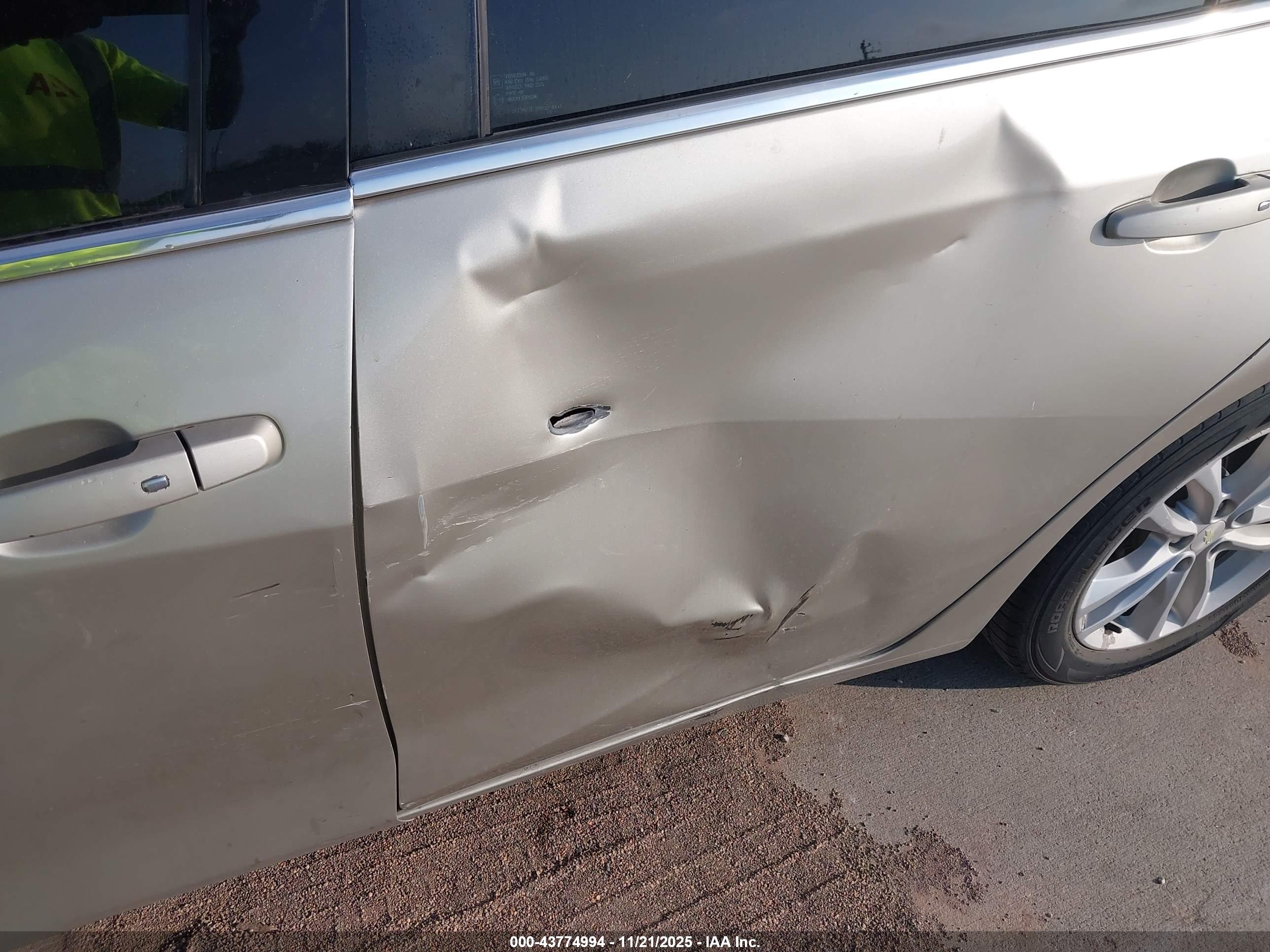 CHEVROLET MALIBU image 6