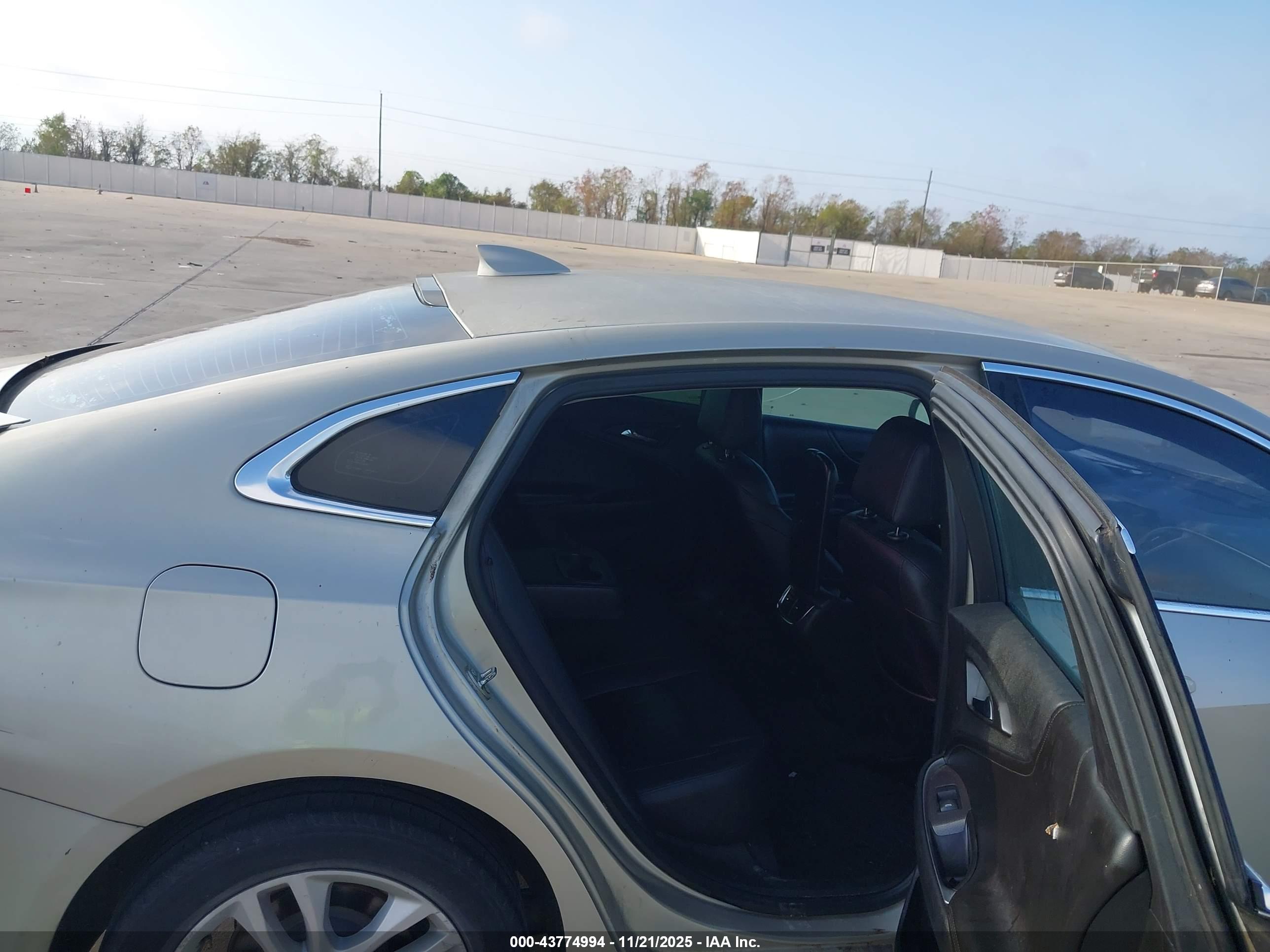 CHEVROLET MALIBU image 8