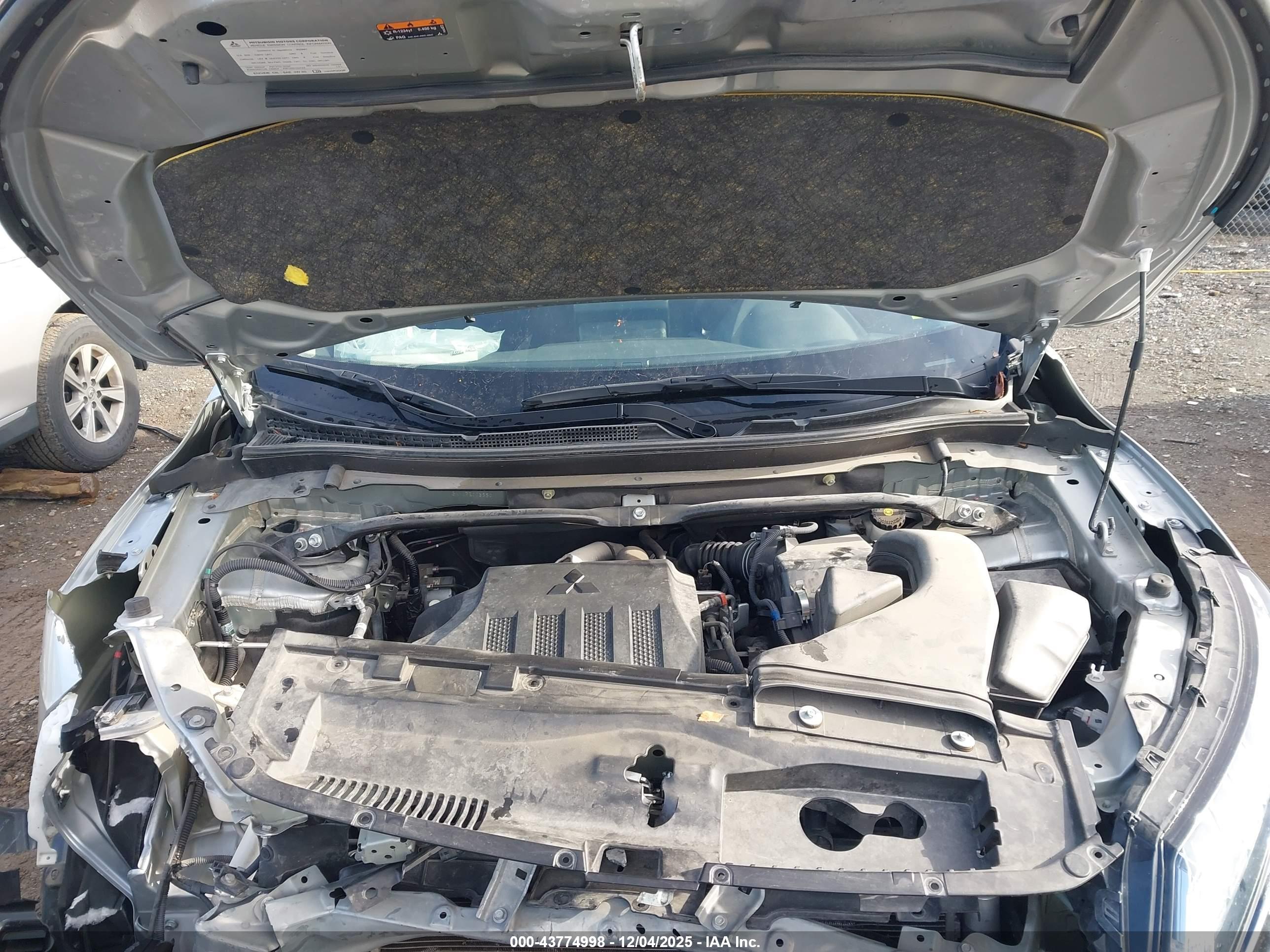 MITSUBISHI ECLIPSE image 10