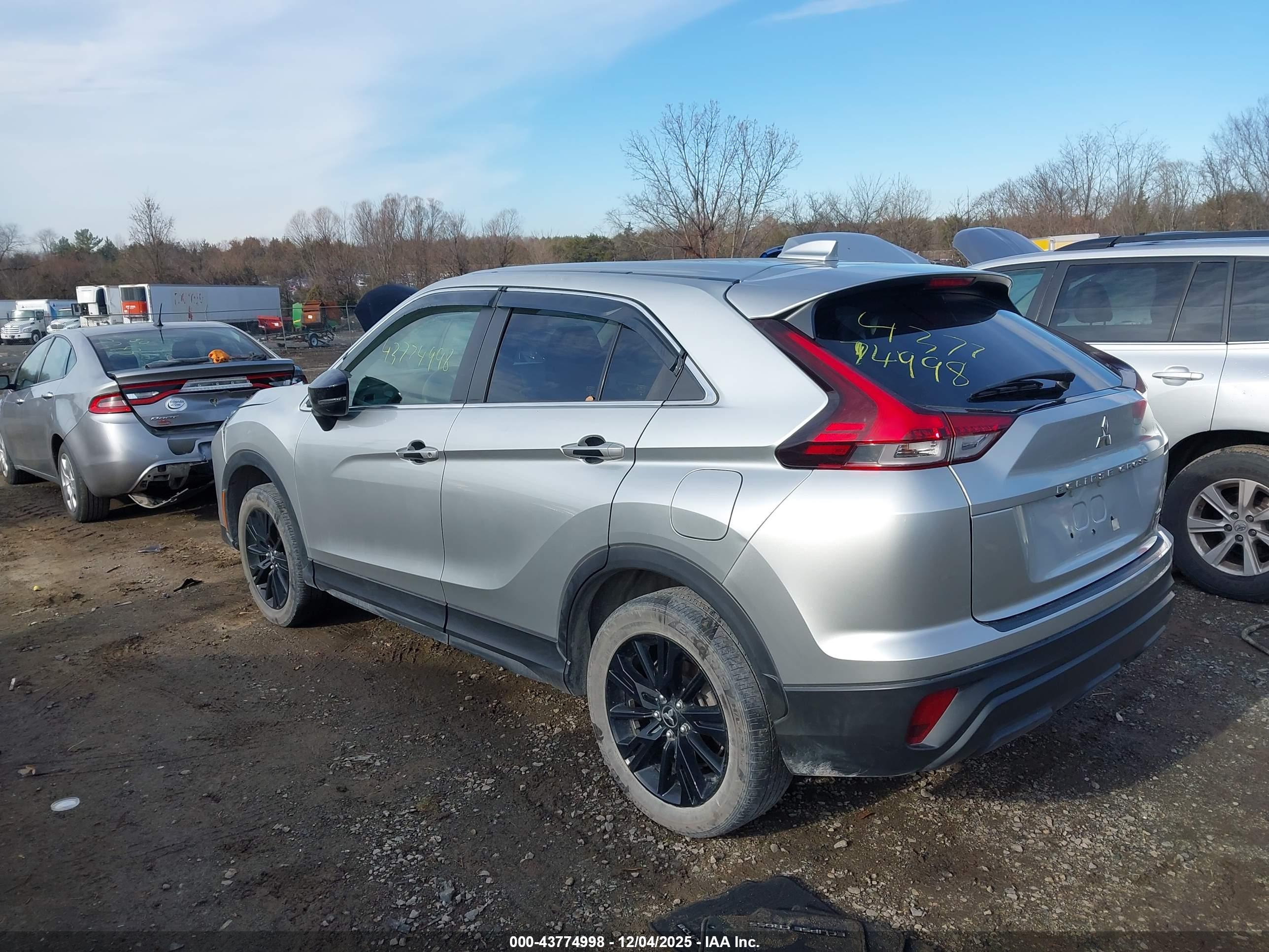 MITSUBISHI ECLIPSE image 3