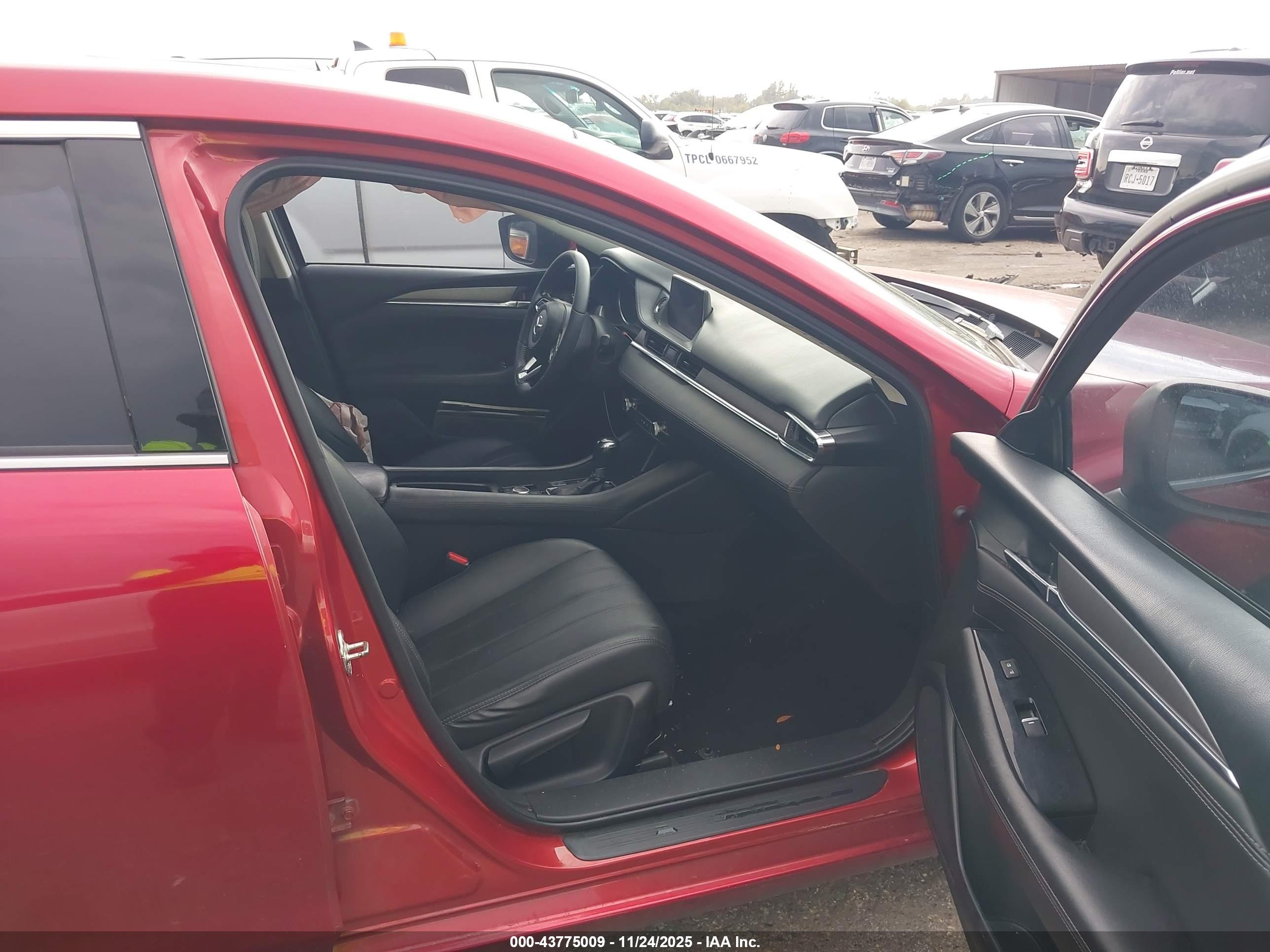 MAZDA MAZDA6 image 5