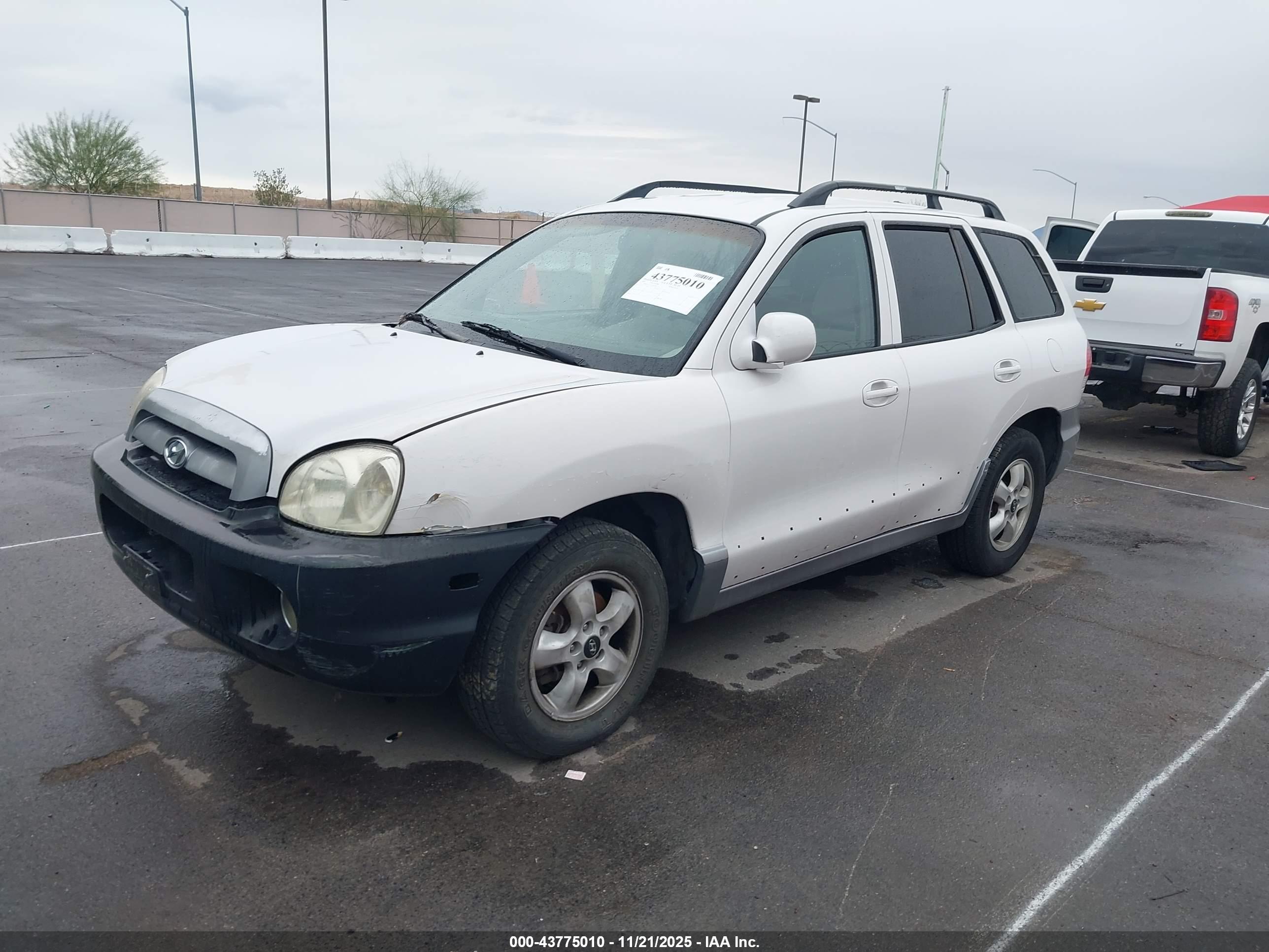 HYUNDAI SANTA image 2