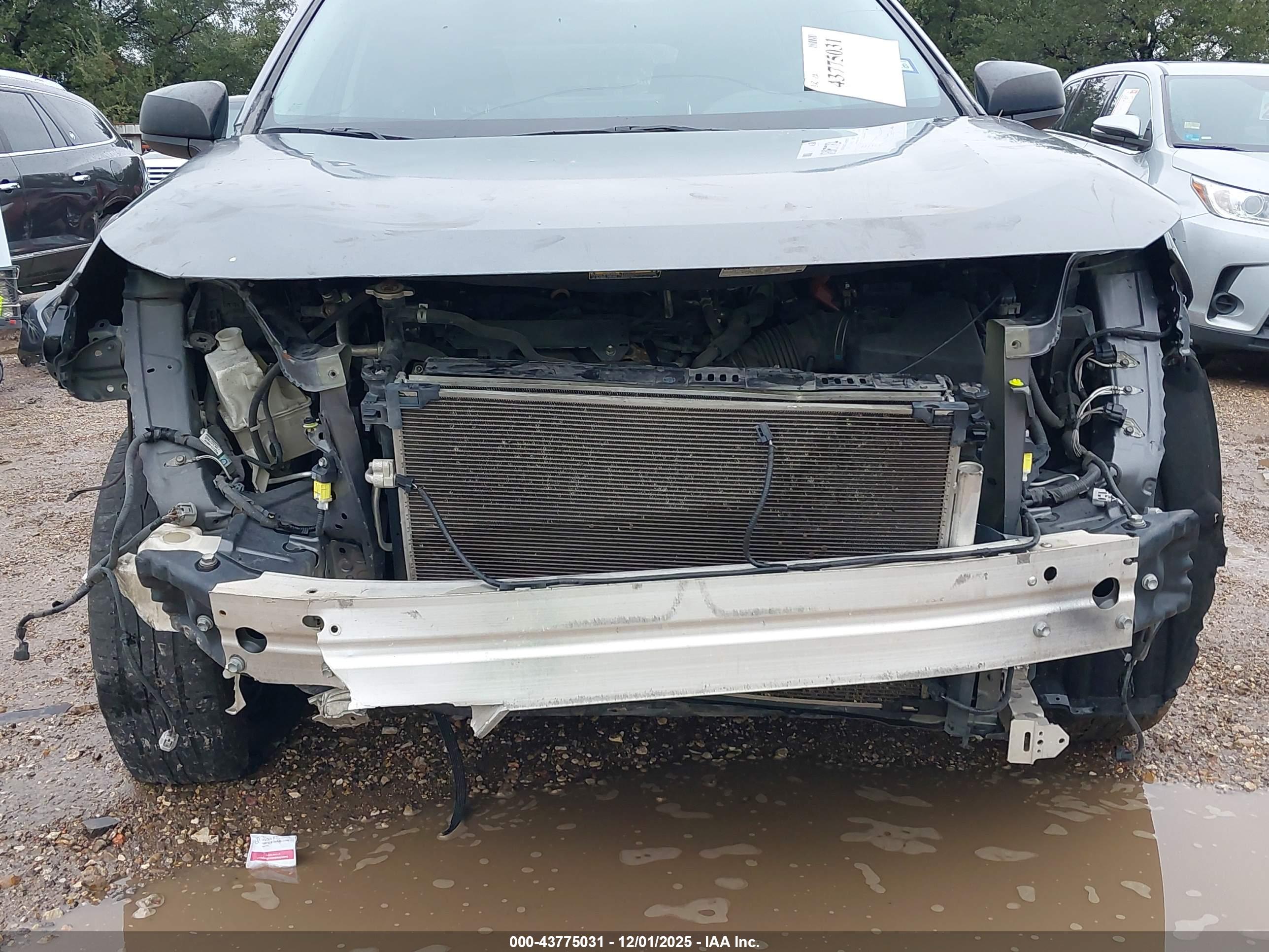 TOYOTA RAV4 image 6